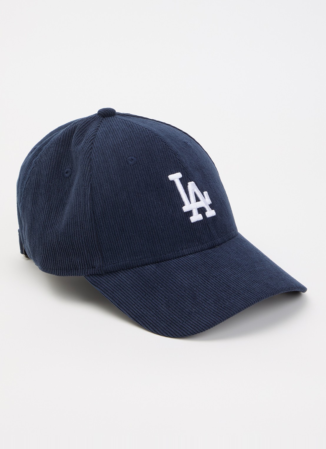 New Era 9Forty pet van corduroy met logoborduring - voorkant donkerblauw