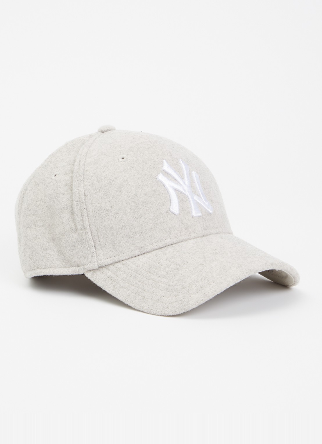 New Era Pet met logoborduring - voorkant 2 lichtgrijs
