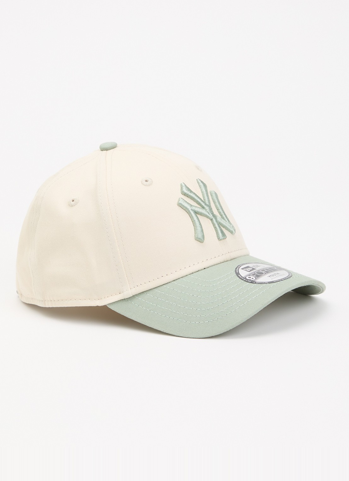New Era Pet met logoborduring - voorkant 2 lindegroen
