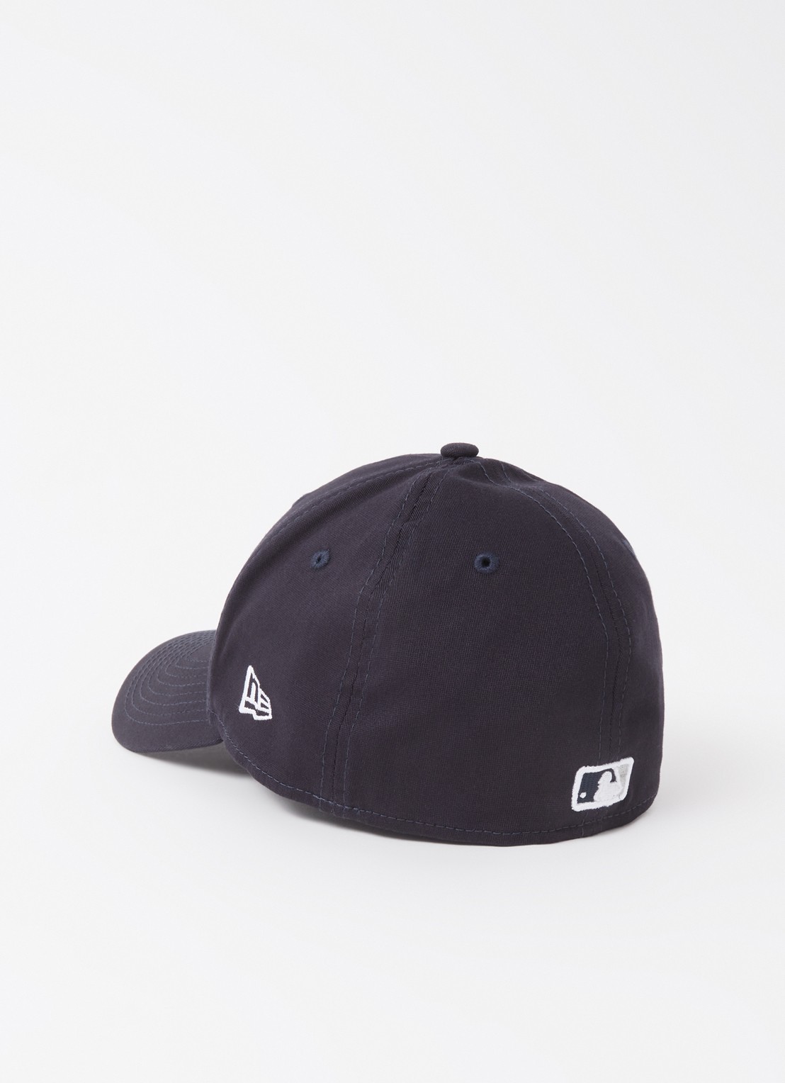 New Era Pet met New York Yankees borduring - detail donkerblauw