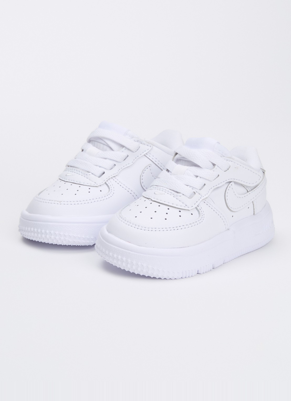 Nike Air Force 1 sneaker van leer - voorkant 4 wit