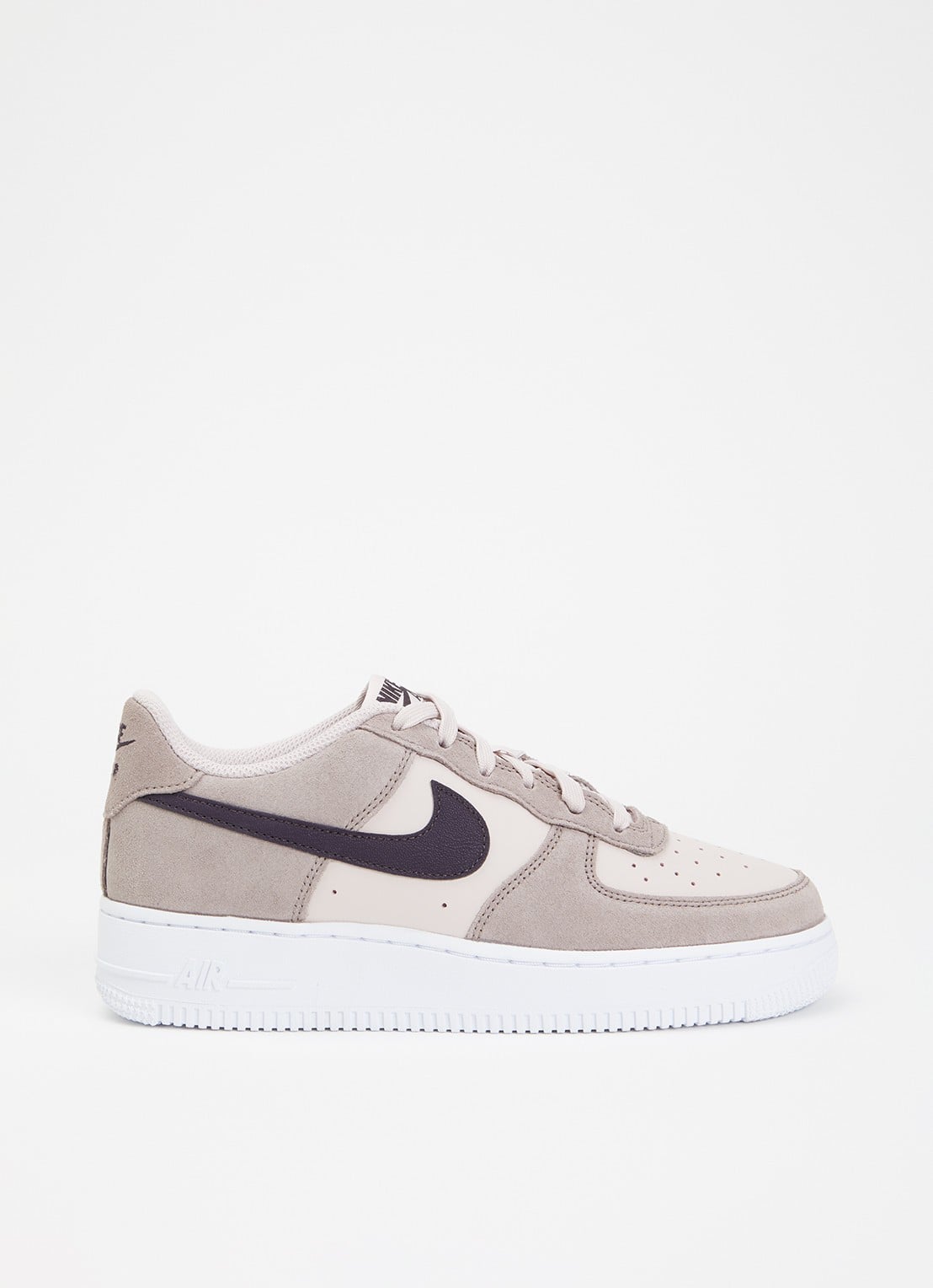 Nike Air Force 1 sneaker van suède met leren details - voorkant zalmroze