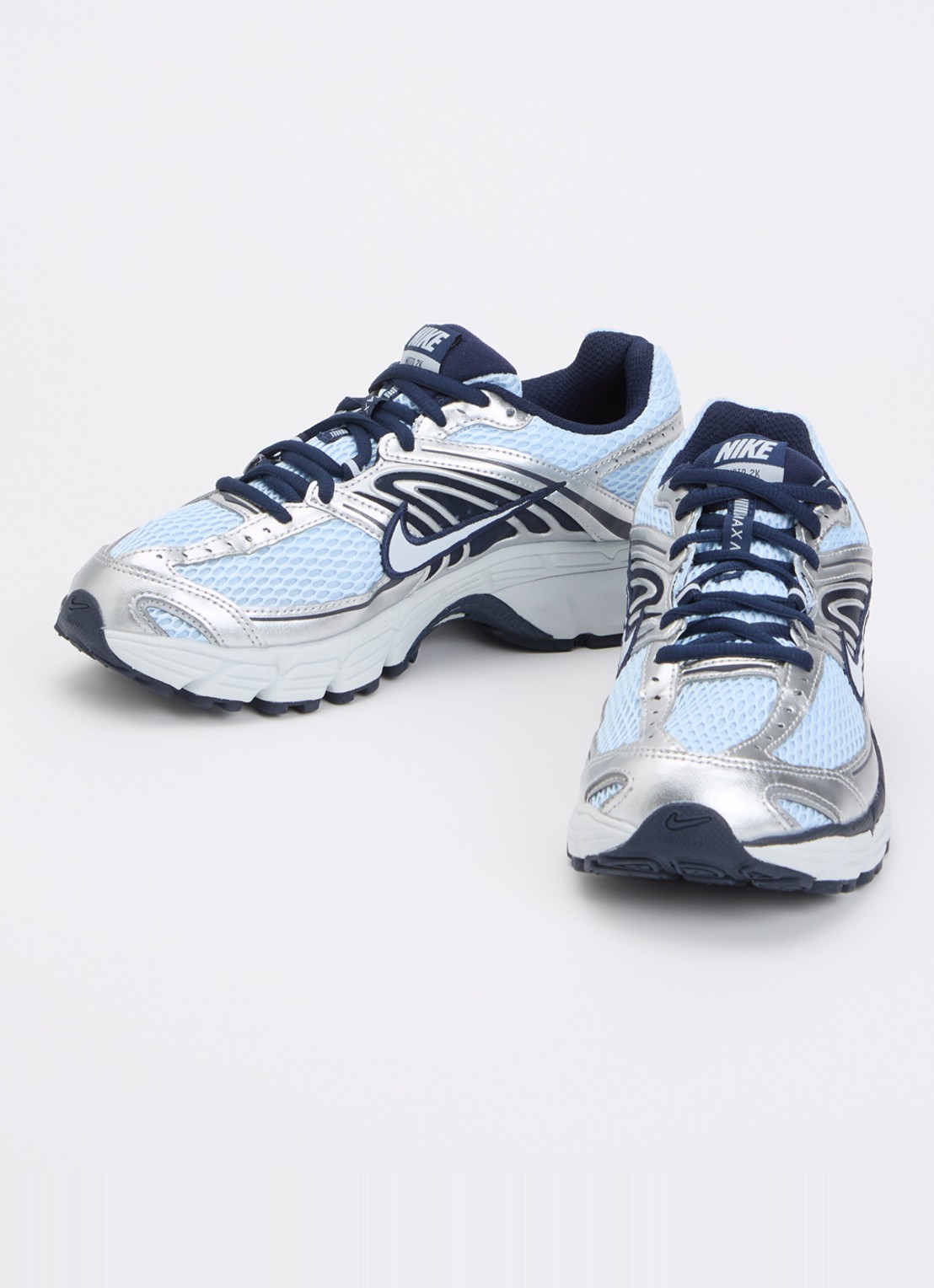 Nike Air Max Moto sneaker met details van mesh - detail lichtblauw