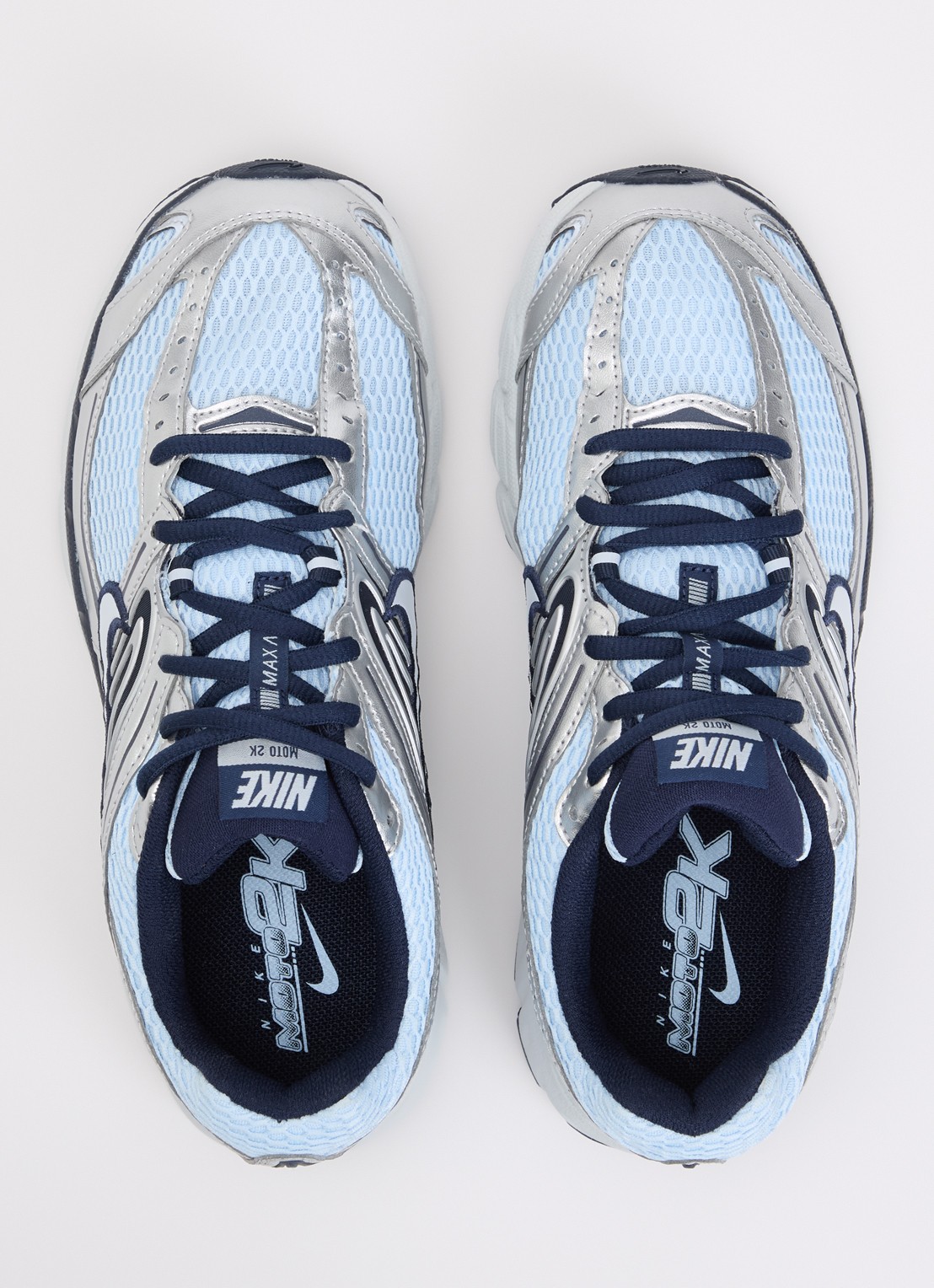 Nike Air Max Moto sneaker met details van mesh - detail 2 lichtblauw