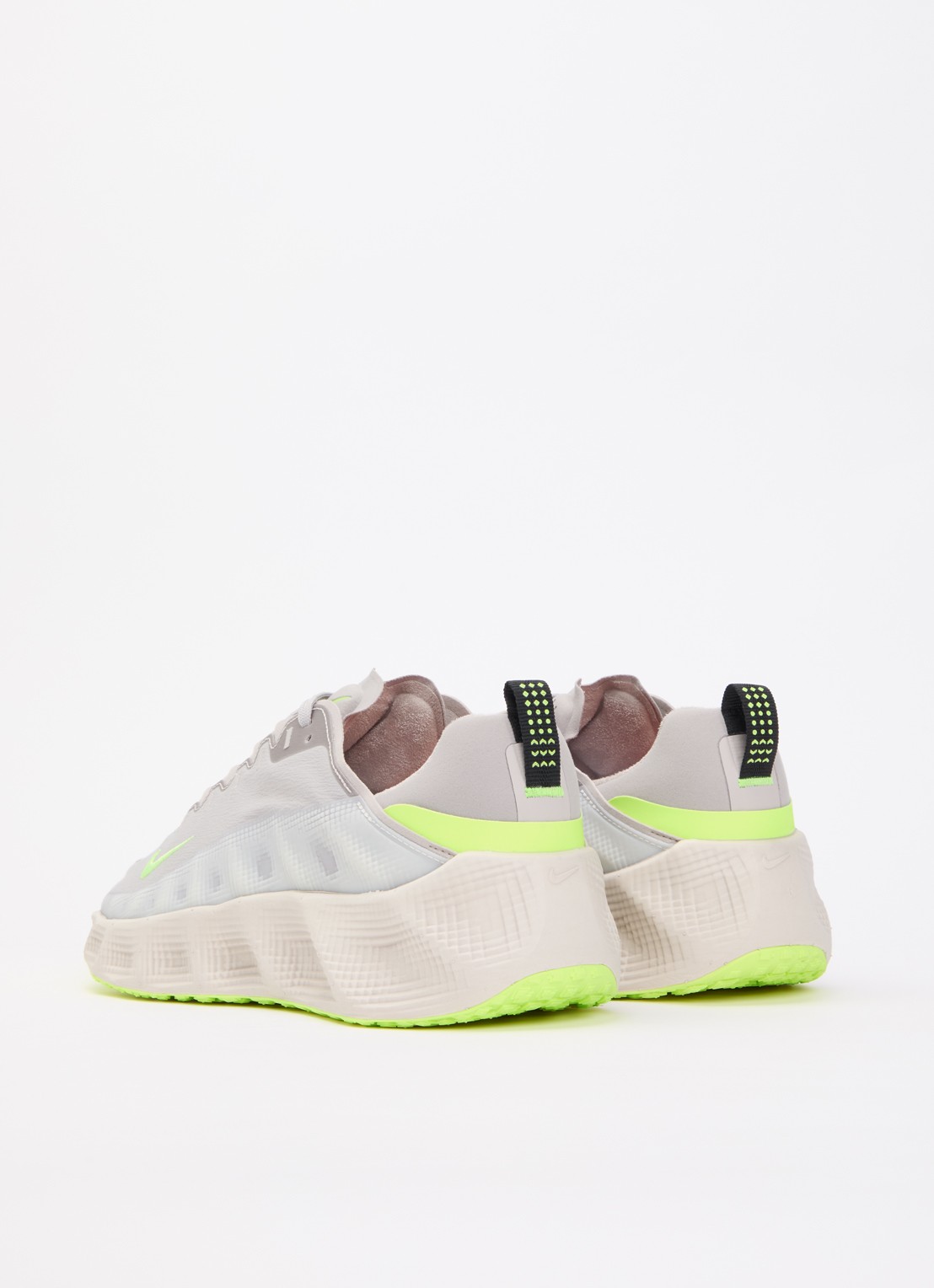 Nike Ava Rover sneaker met structuur - achterkant grijs
