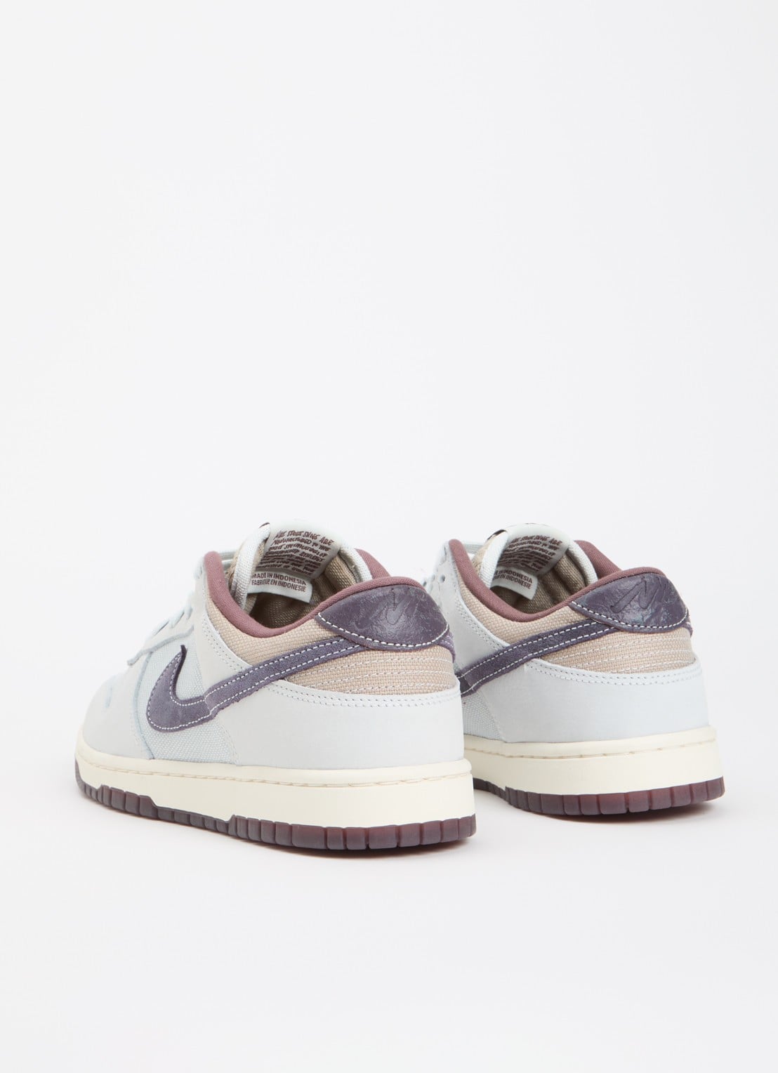 Nike Dunk Low Retro sneaker met logo - achterkant 5 lichtblauw