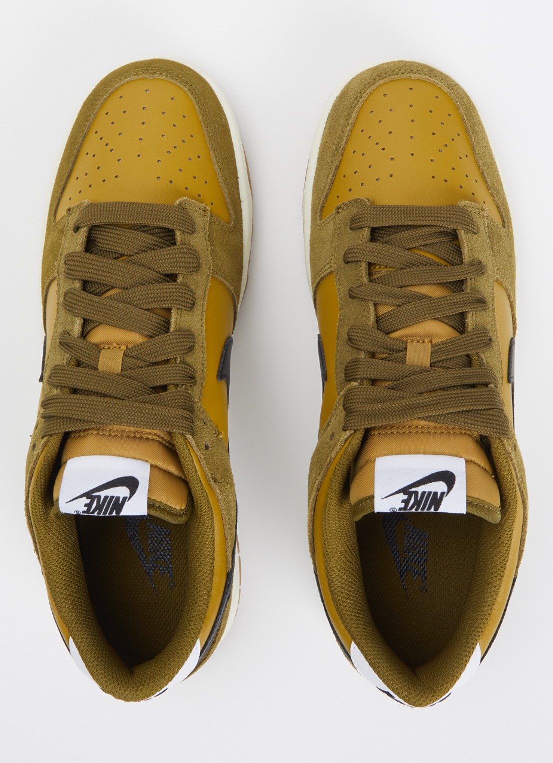 Nike Dunk Low sneaker met suède details - detail 3 olijfgroen