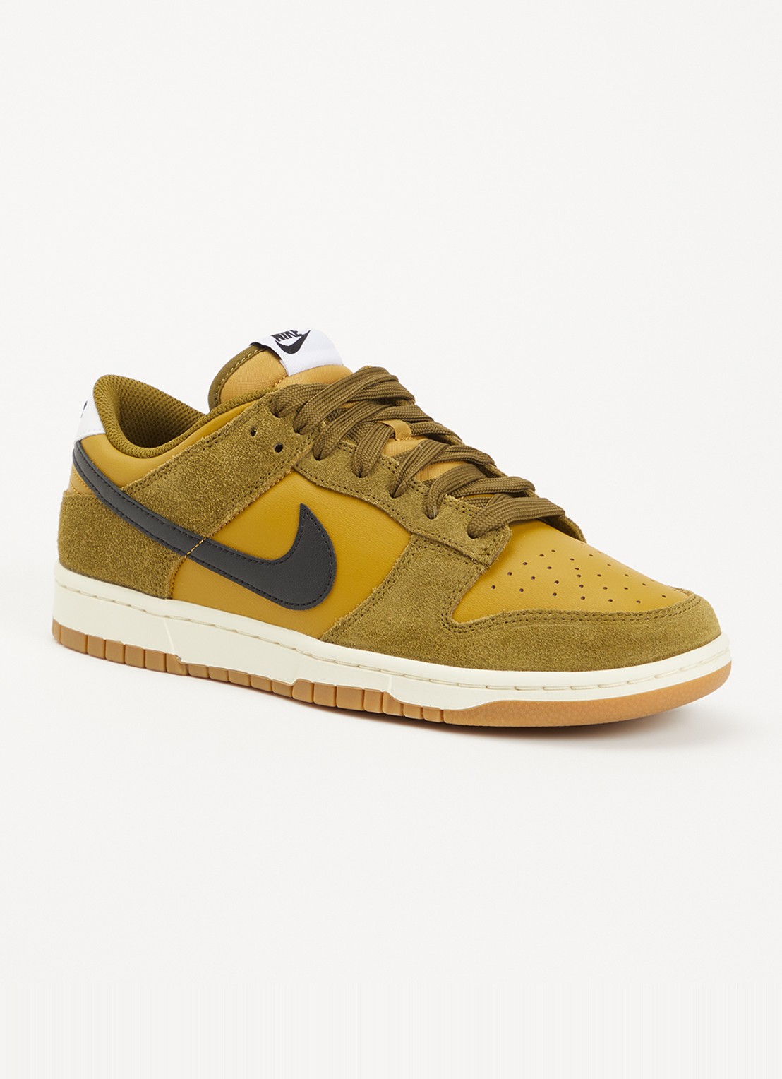 Nike Dunk Low sneaker met suède details - voorkant 5 olijfgroen