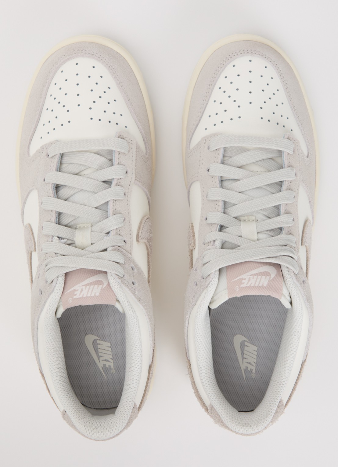 Nike Dunk low sneaker van leer met suède details - detail 4 grijs