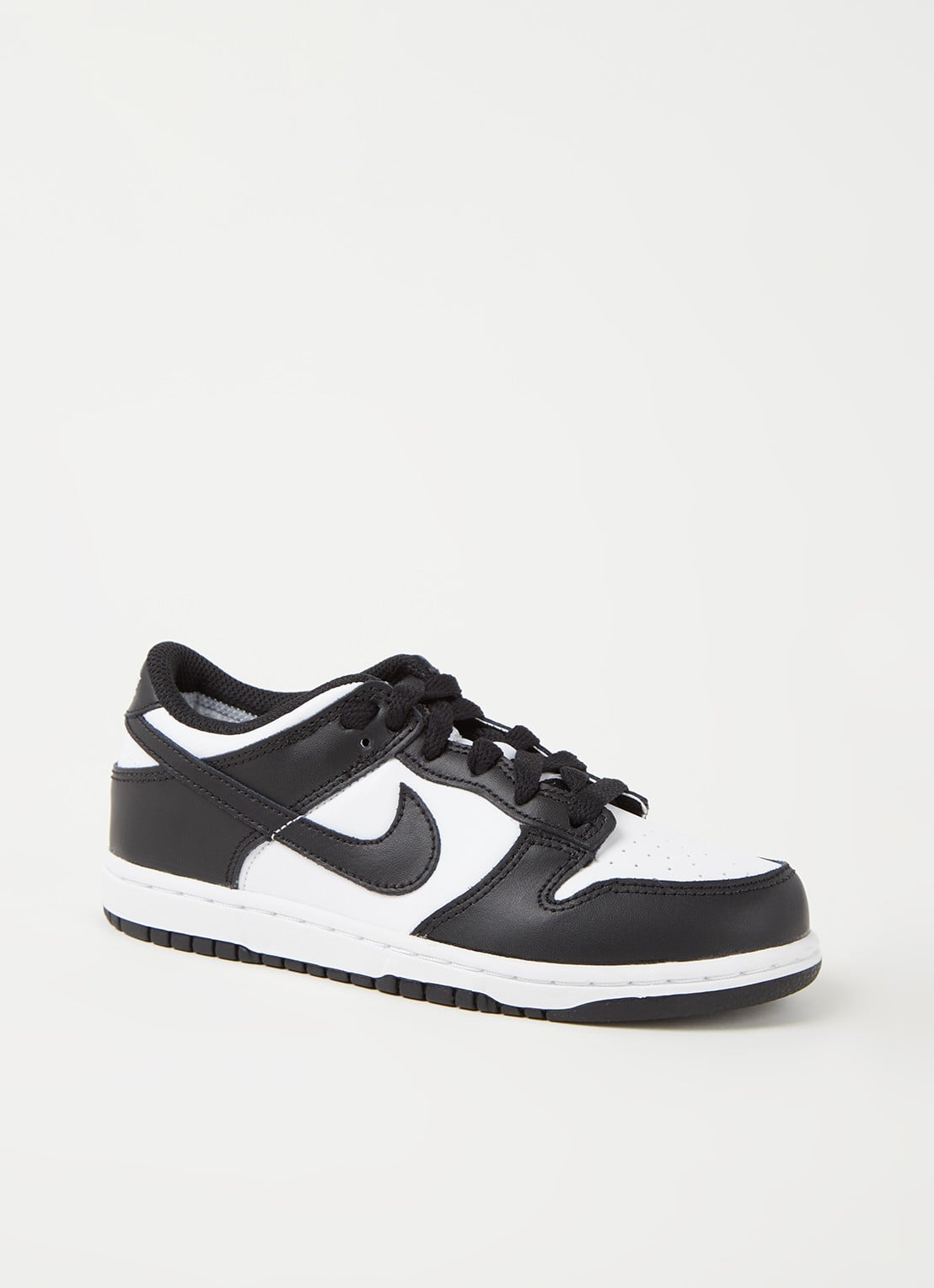 Nike Dunk Low sneaker van leer - voorkant 3 zwart