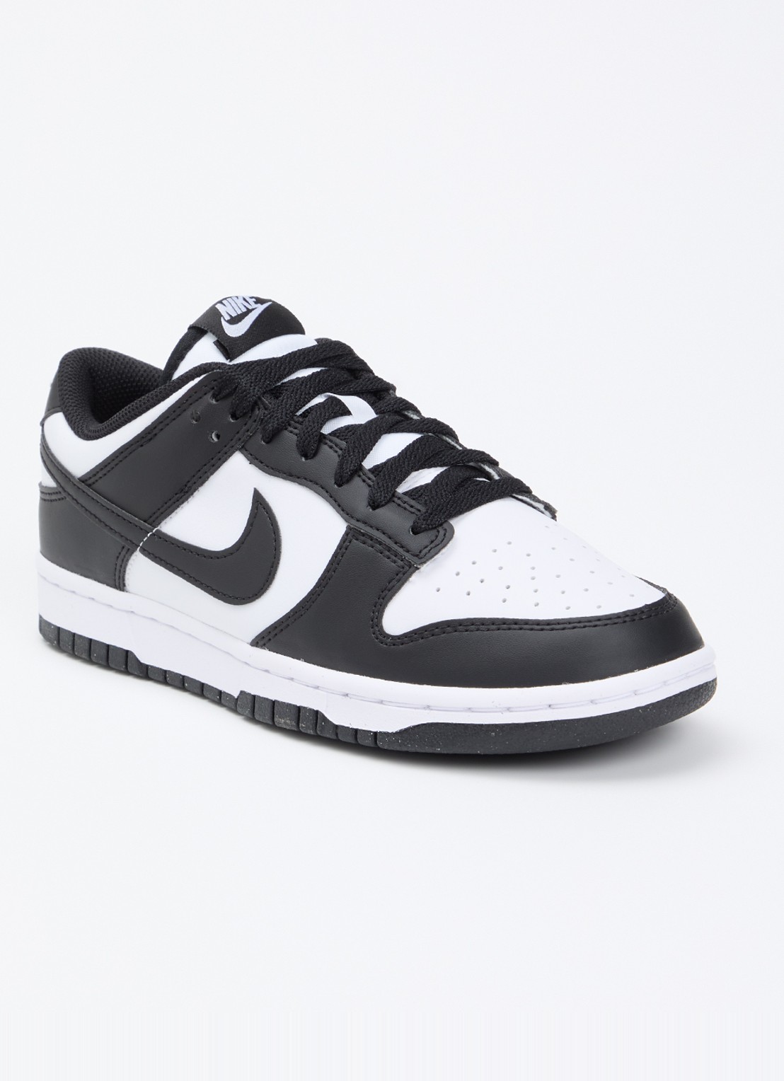 Nike Dunk Low sneaker van leer - voorkant zwart