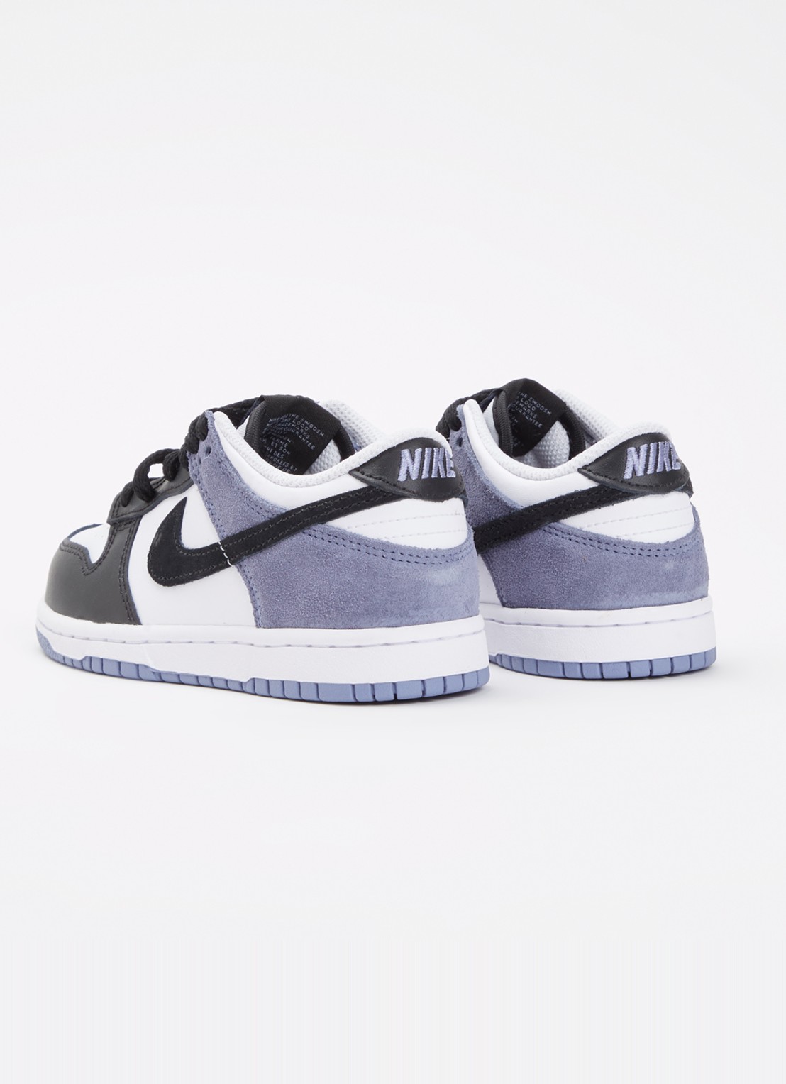 Nike Dunk sneaker met leren details - achterkant zwart