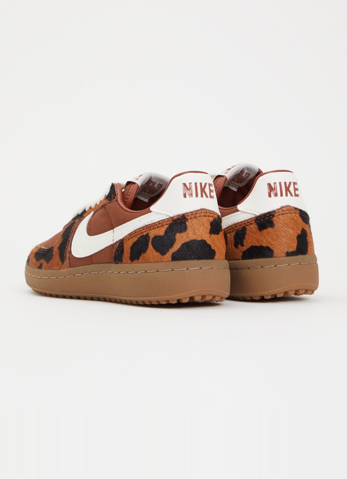 Nike Field General sneaker met dierenprint - achterkant 2 roestbruin