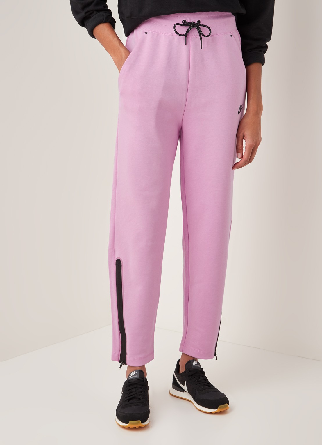 Nike High waist tapered fit cropped joggingbroek met logo - detail 3 roze