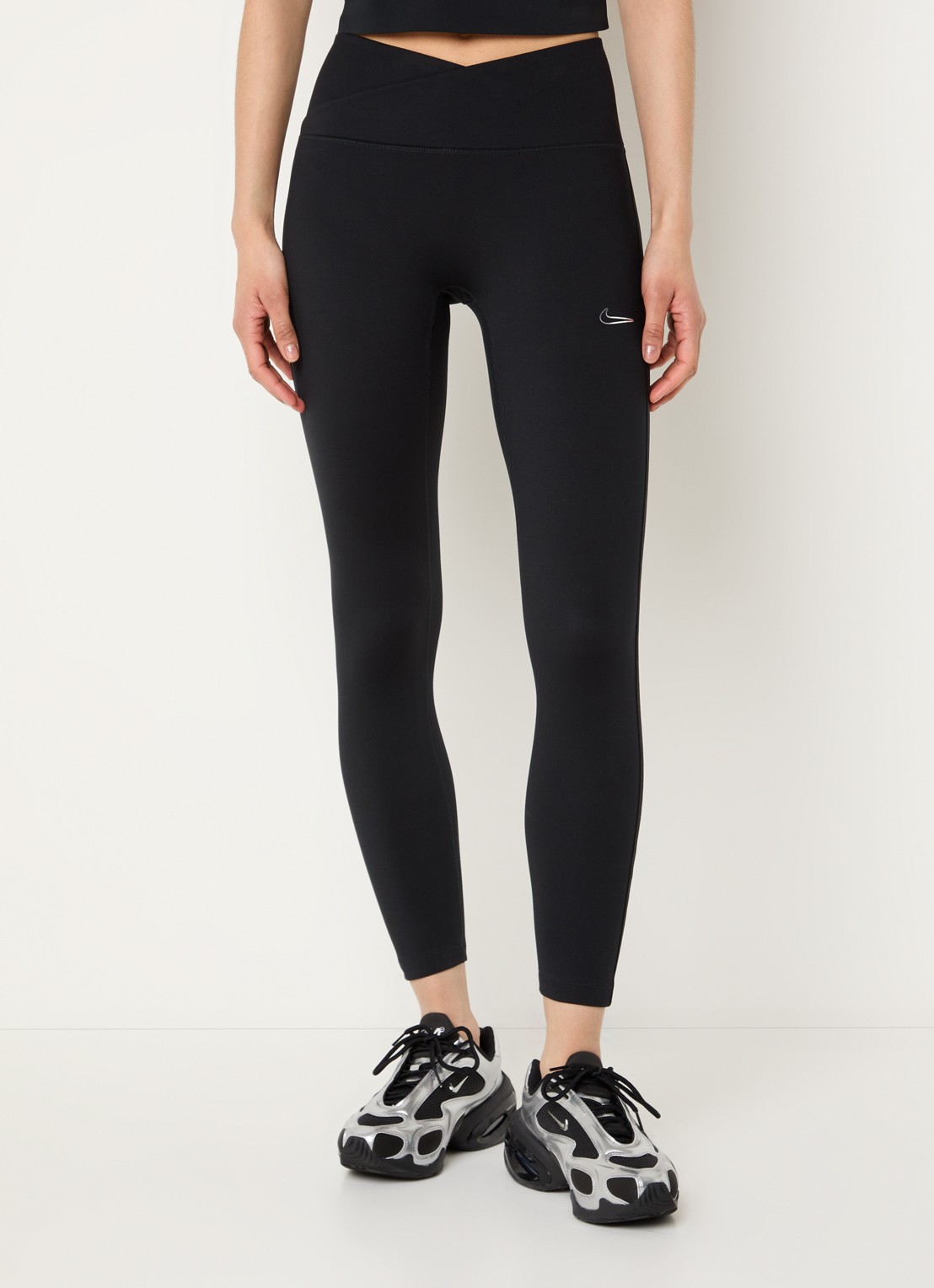 Nike One high waist cropped trainingslegging met dri-FIT en logo - detail 2 zwart