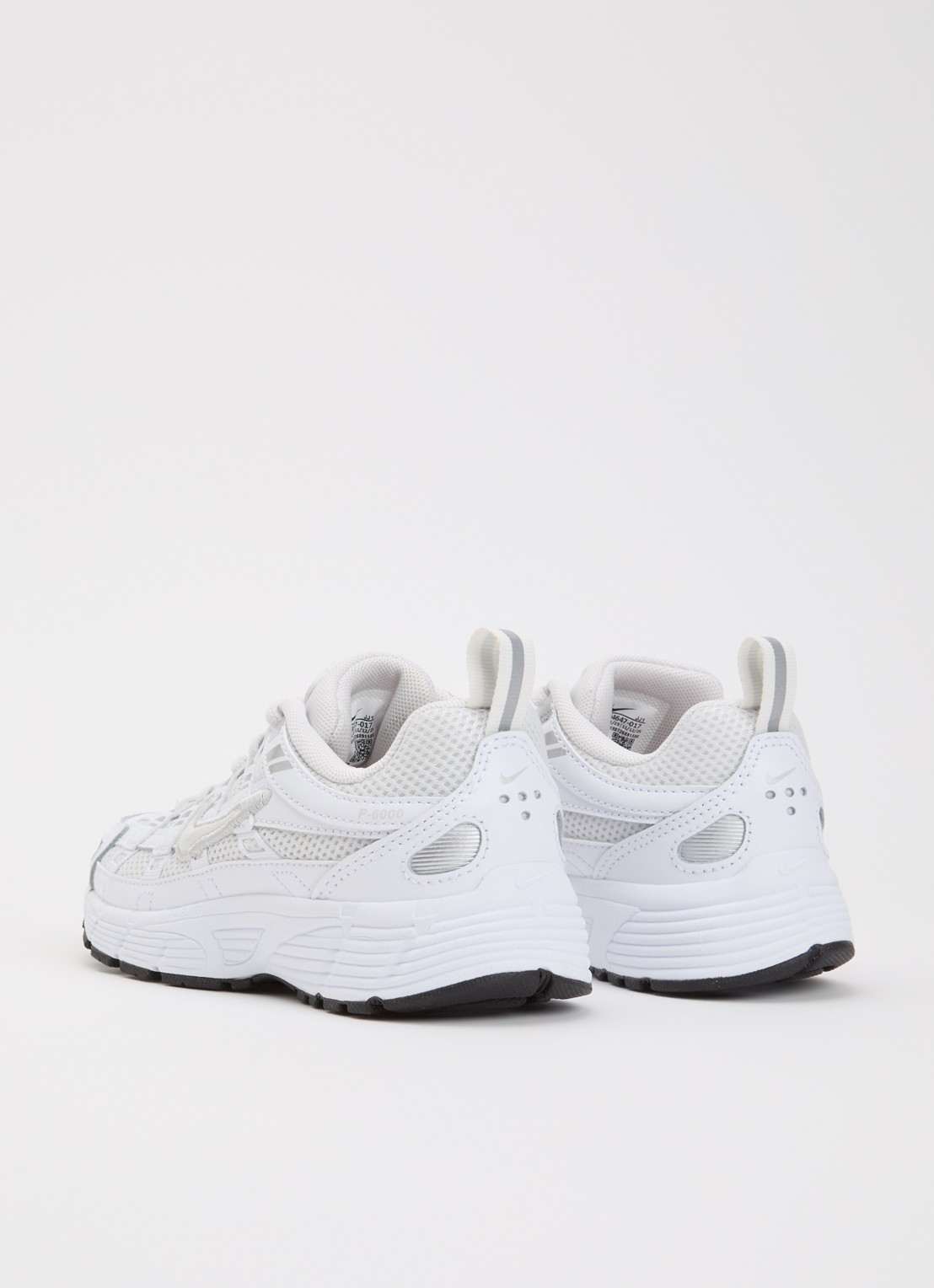 Nike P-6000 sneaker met mesh details - achterkant 4 wit