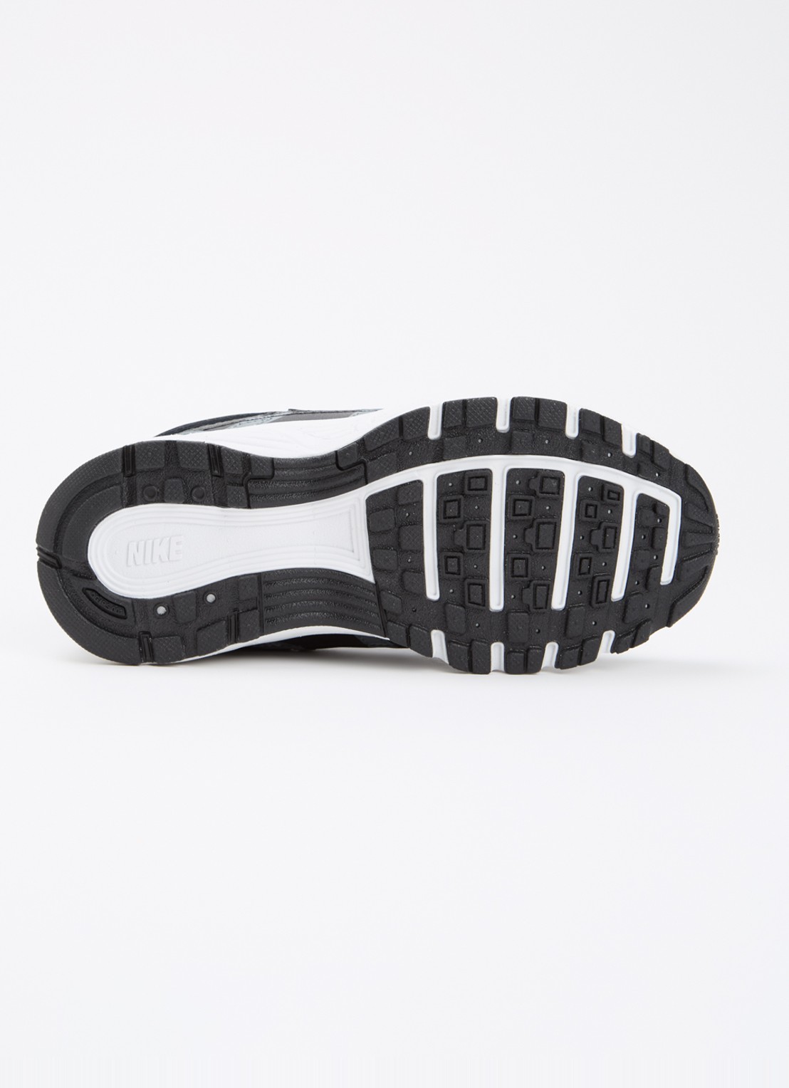Nike P-6000 sneaker met mesh details - detail grijs