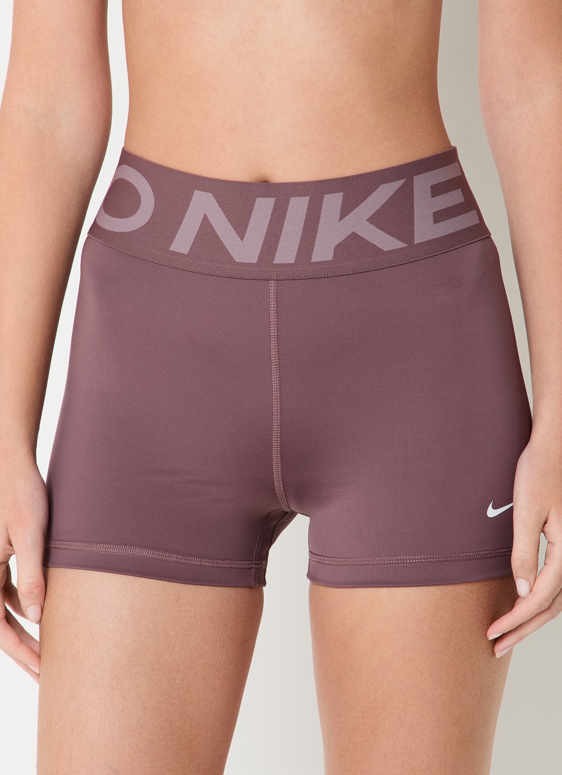 Nike Pro Sculpt high waist skinny fit fietsbroek met dri-FIT en logoband - detail 2 taupe