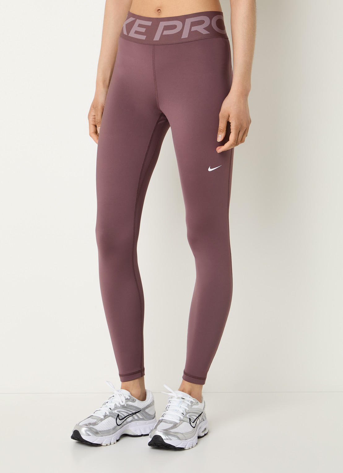 Nike Sculpt high waist skinny fit trainingslegging - detail 2 taupe