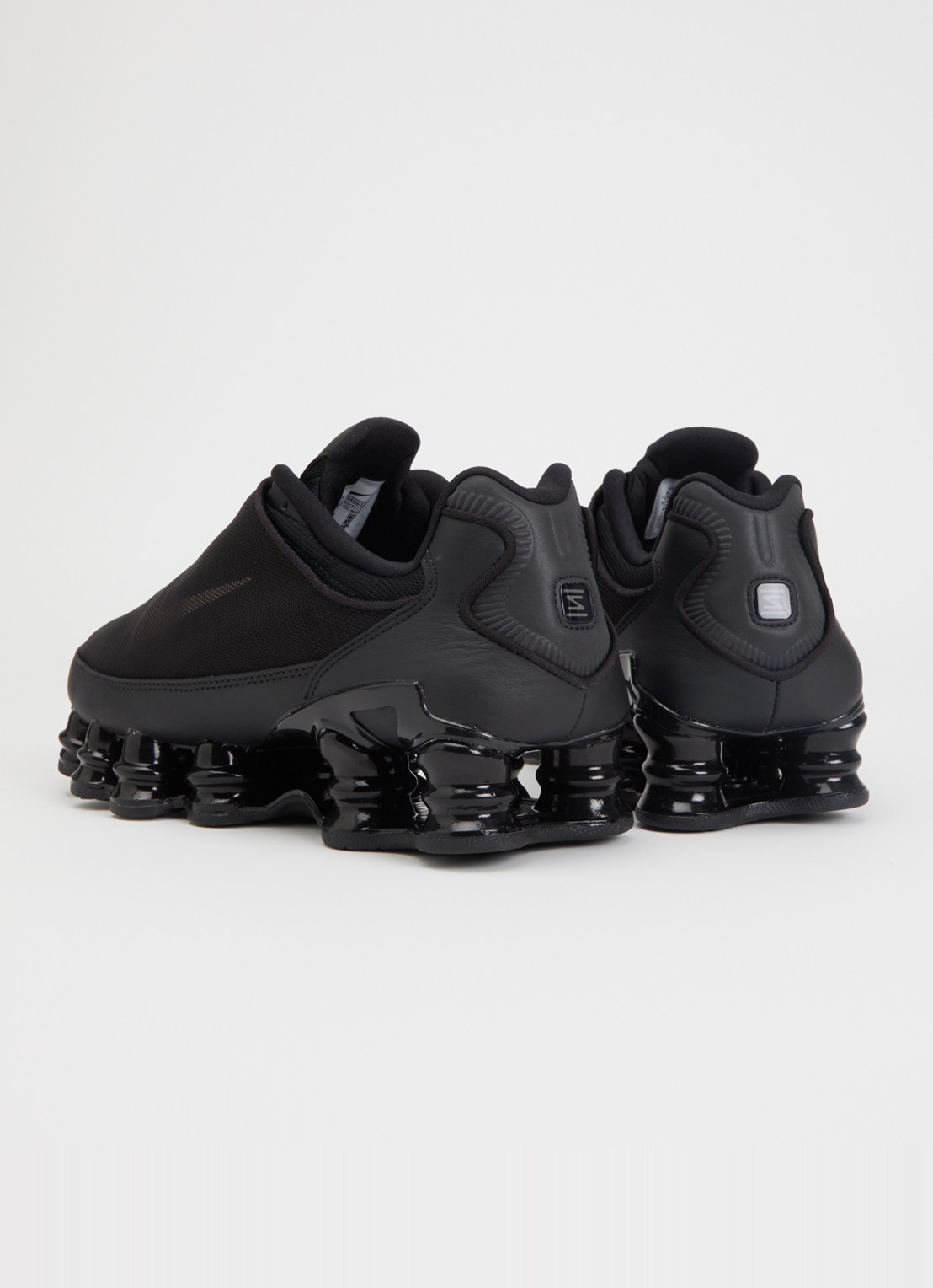Nike Shox TL sneaker van mesh - achterkant zwart