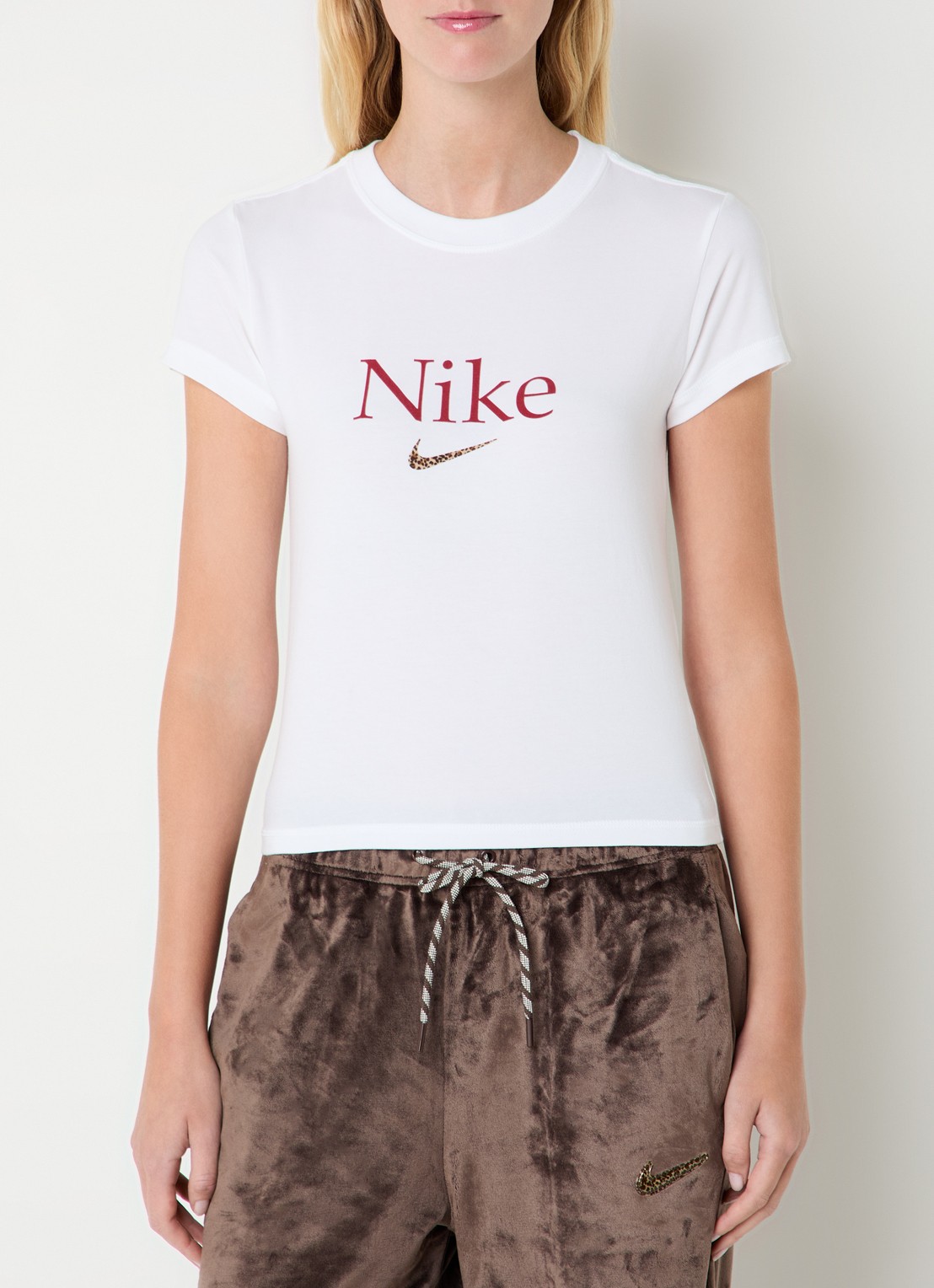 Nike T-shirt met logo en ronde hals - detail 4 wit