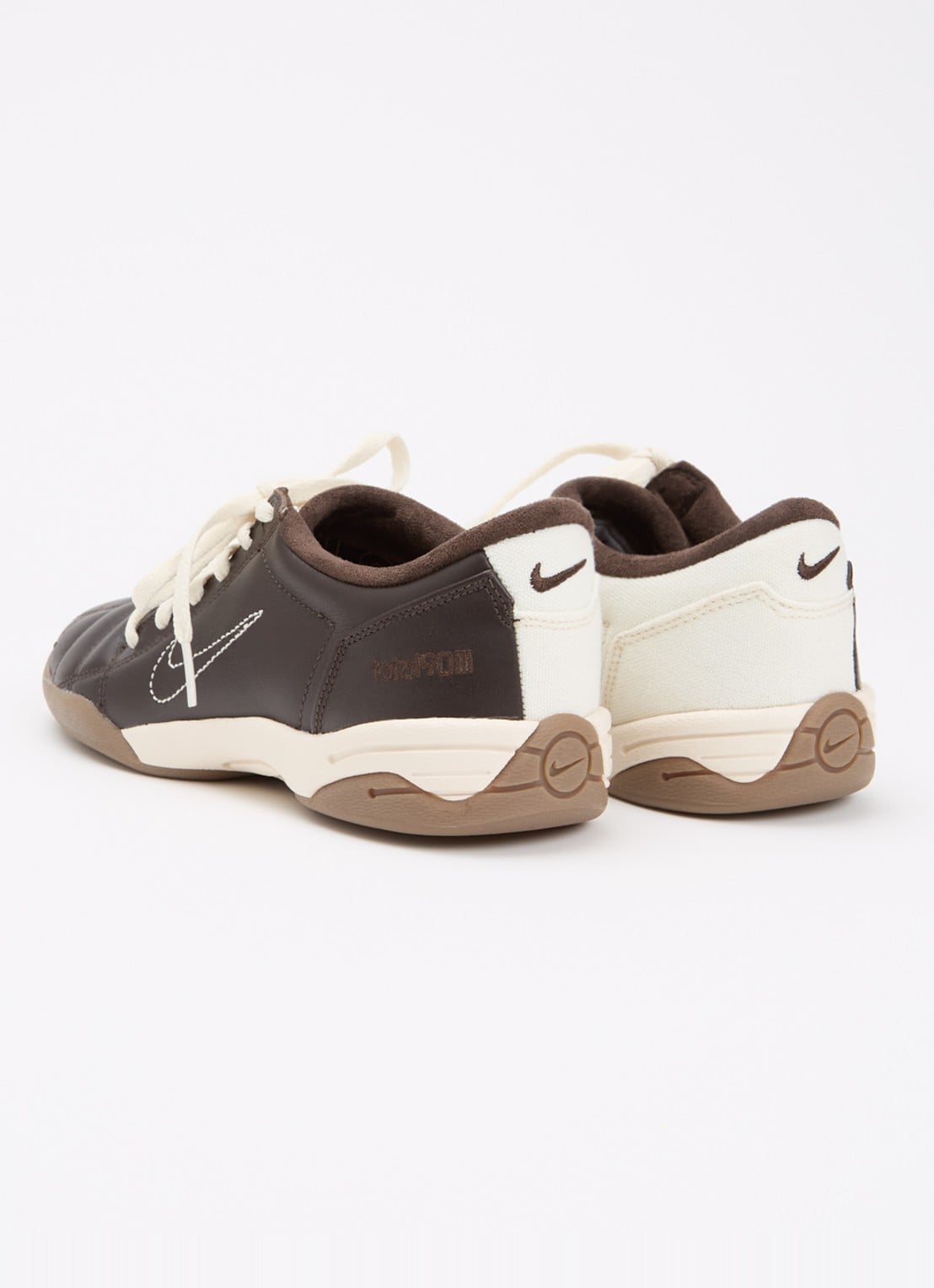Nike T90 sneaker met leren details - achterkant 4 bruin