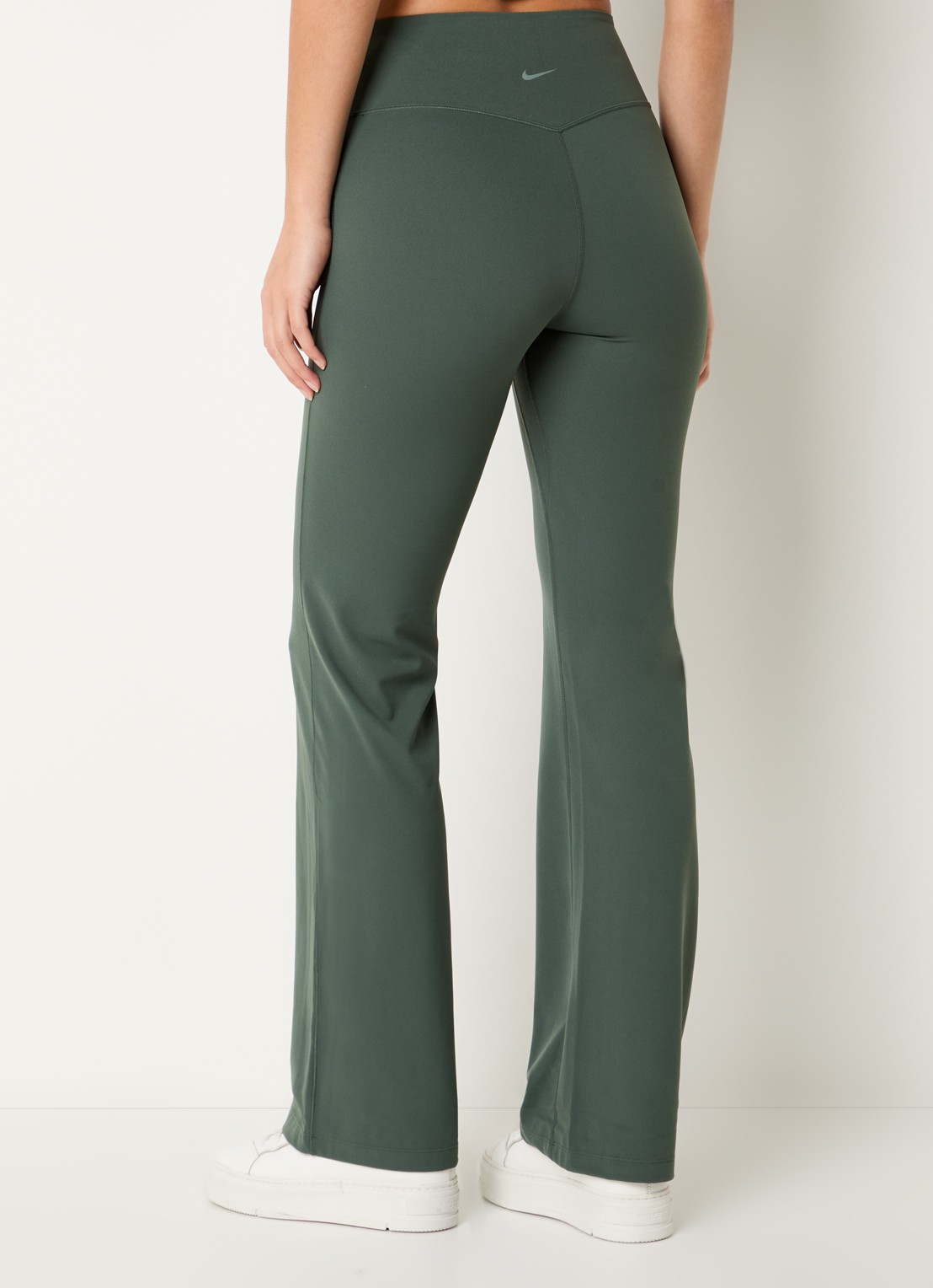 Nike Zenvy high waist flared fit legging - achterkant 3 groen