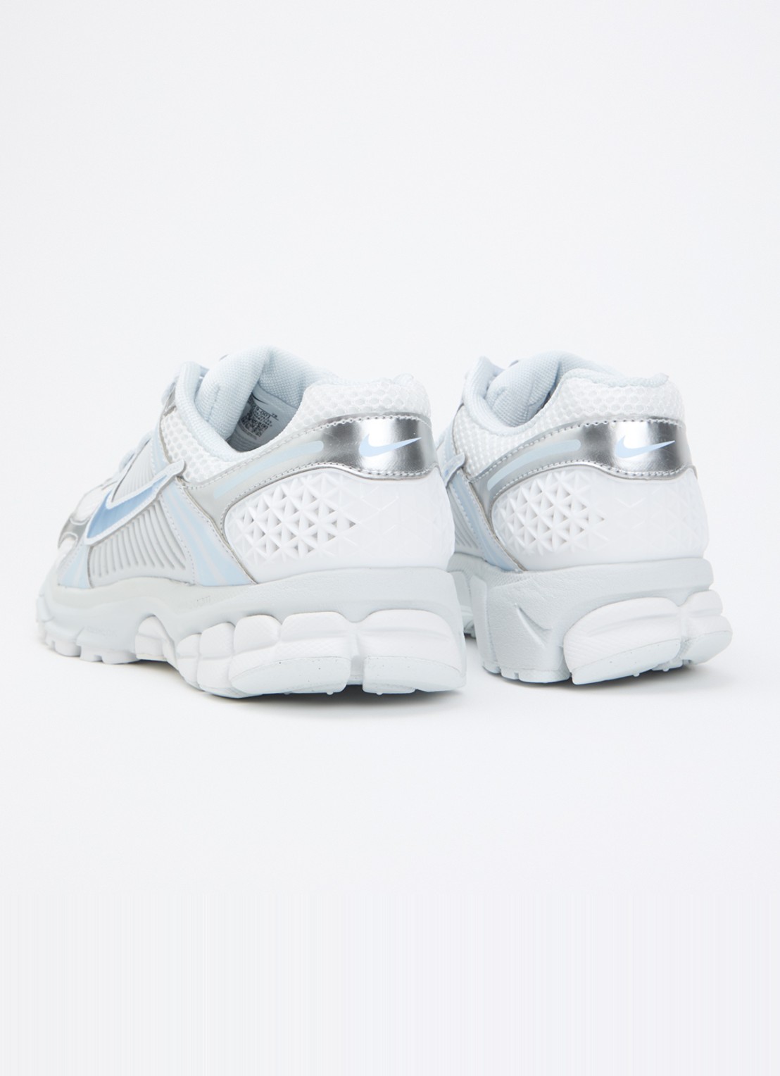 Nike Zoom Vomero 5 sneaker met mesh details - achterkant 2 lichtblauw