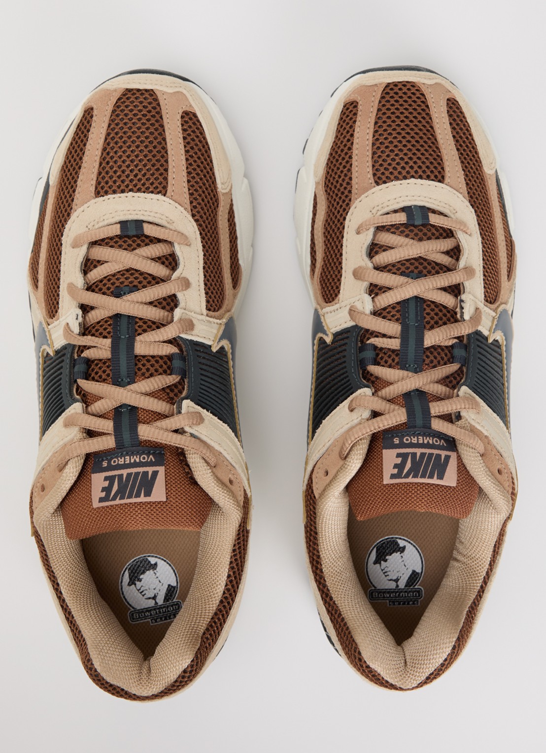 Nike Zoom Vomero 5 sneaker met mesh details - detail 2 beige