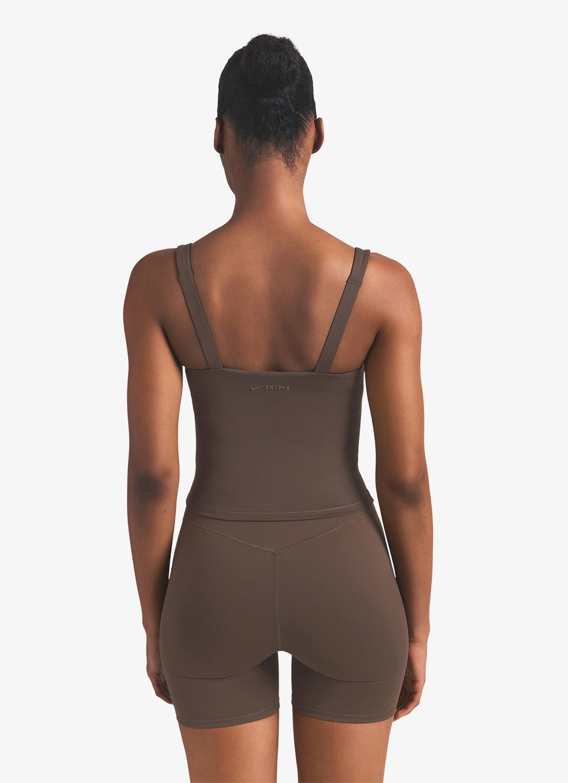 NikeSKIMS Matte trainings crop top met stretch - achterkant 3 lichtbruin