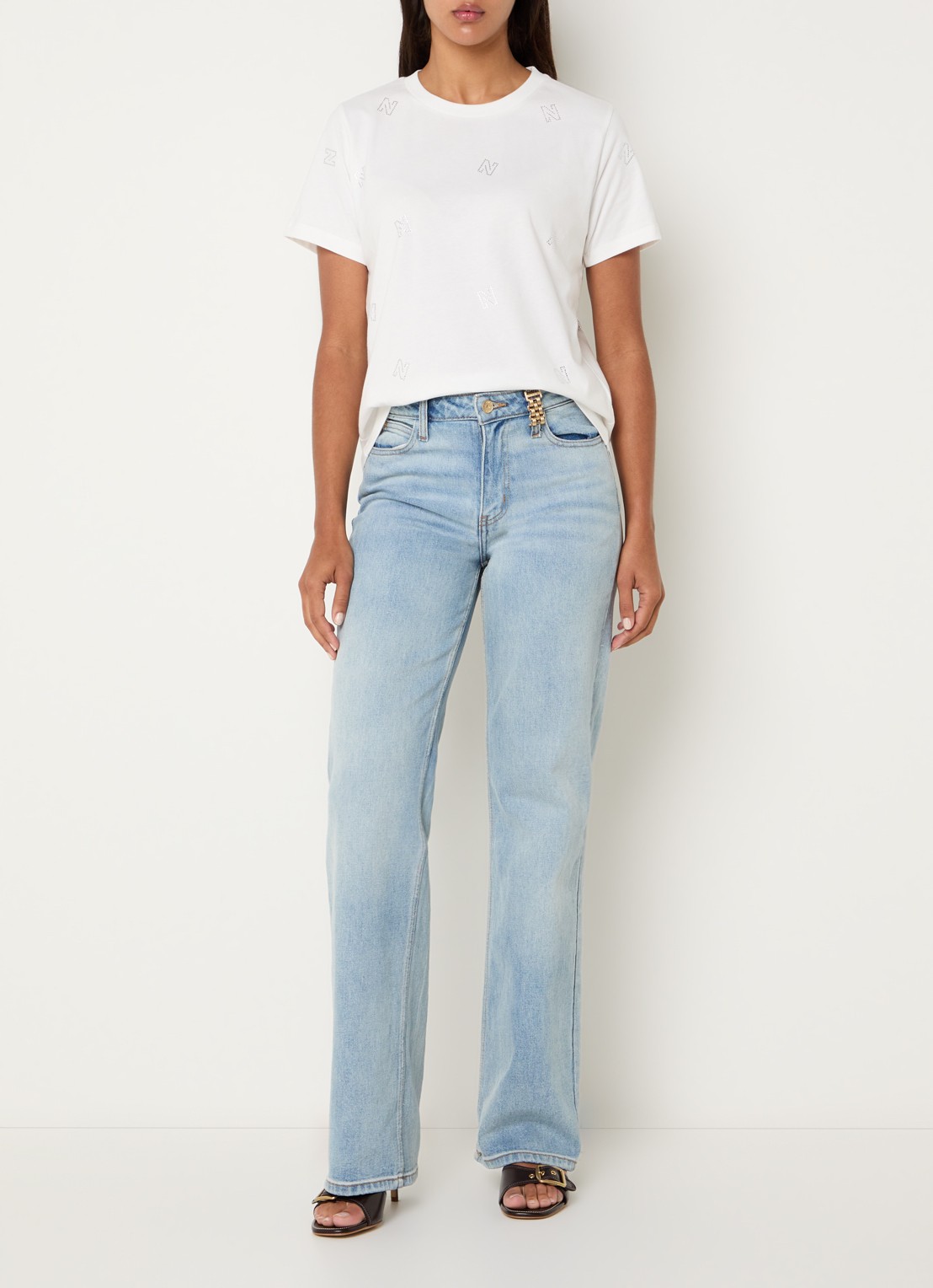 NIKKIE Aina high waist straight leg jeans met lichte wassing - voorkant 5 indigo