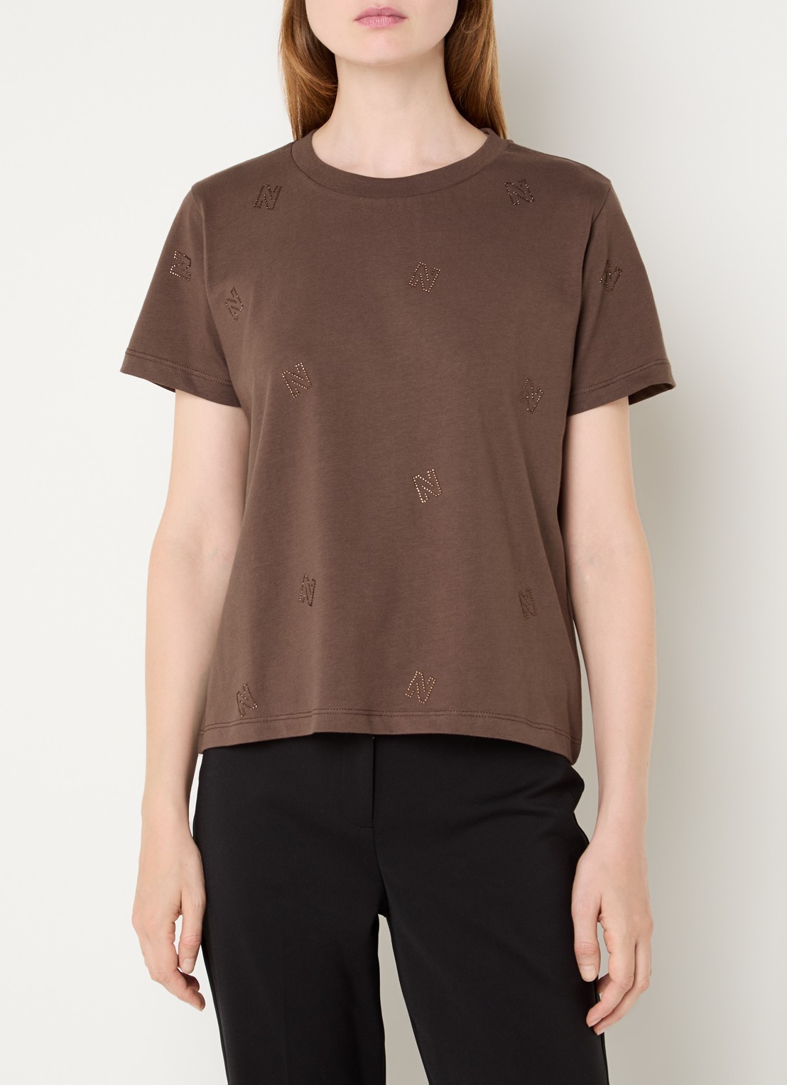 NIKKIE Allover N T-shirt met logoprint en strass - detail 6 zwart