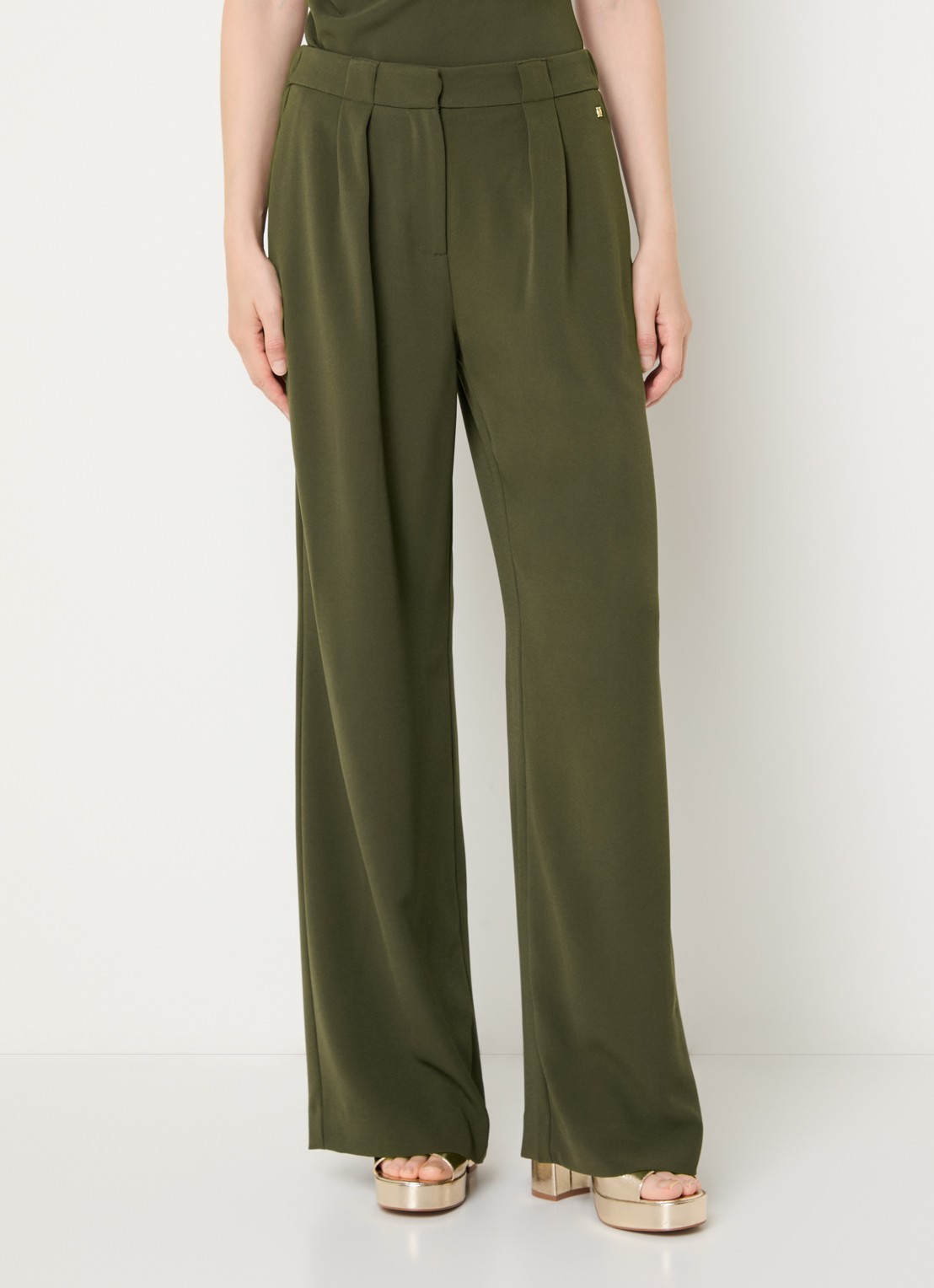 NIKKIE Amine high waist loose fit pantalon met steekzakken - detail 4 donkergroen