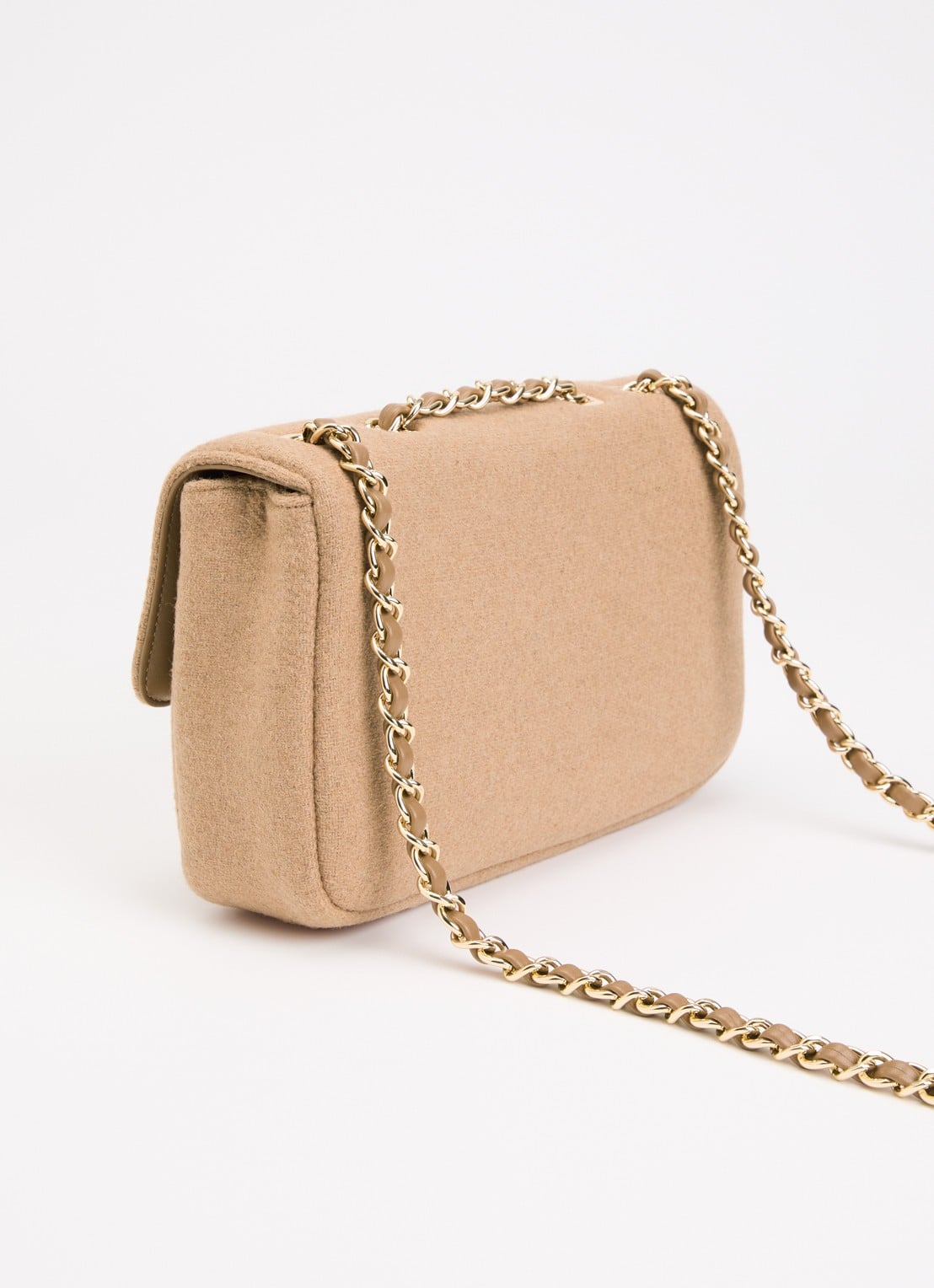 NIKKIE Ann schoudertas in wolblend met logo - achterkant camel