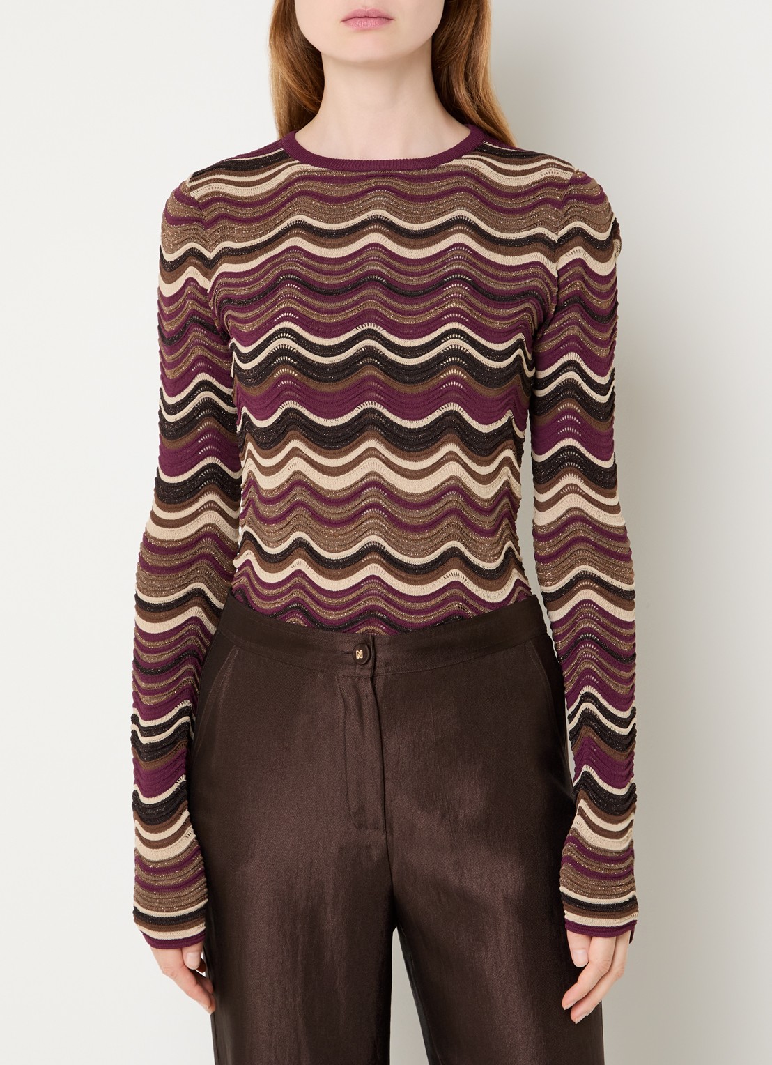 NIKKIE Arlla top met ingebreid patroon en lurex - detail 4 aubergine