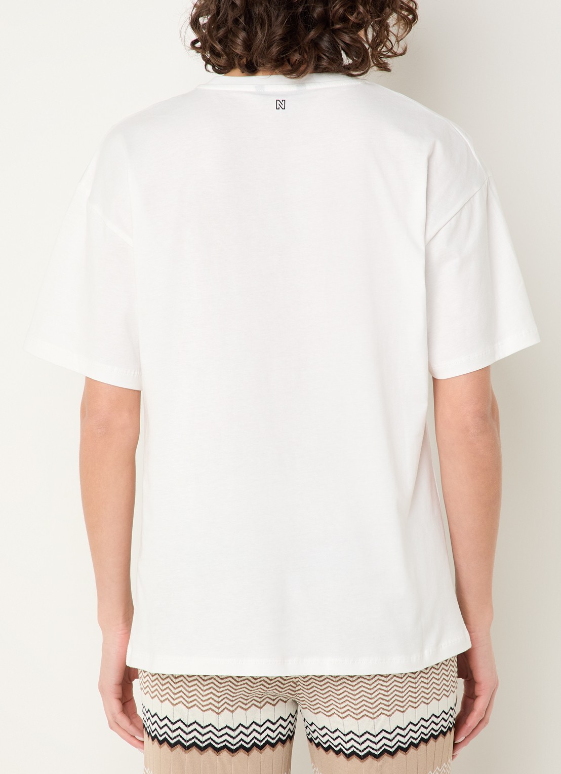 NIKKIE Chain T-shirt met print - achterkant 4 oudroze