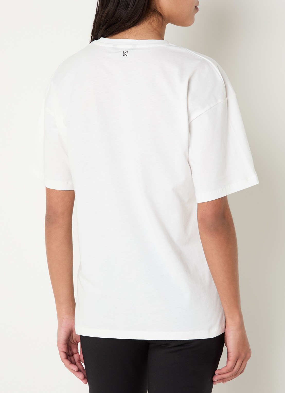 NIKKIE Chain T-shirt met print - achterkant 4 geel