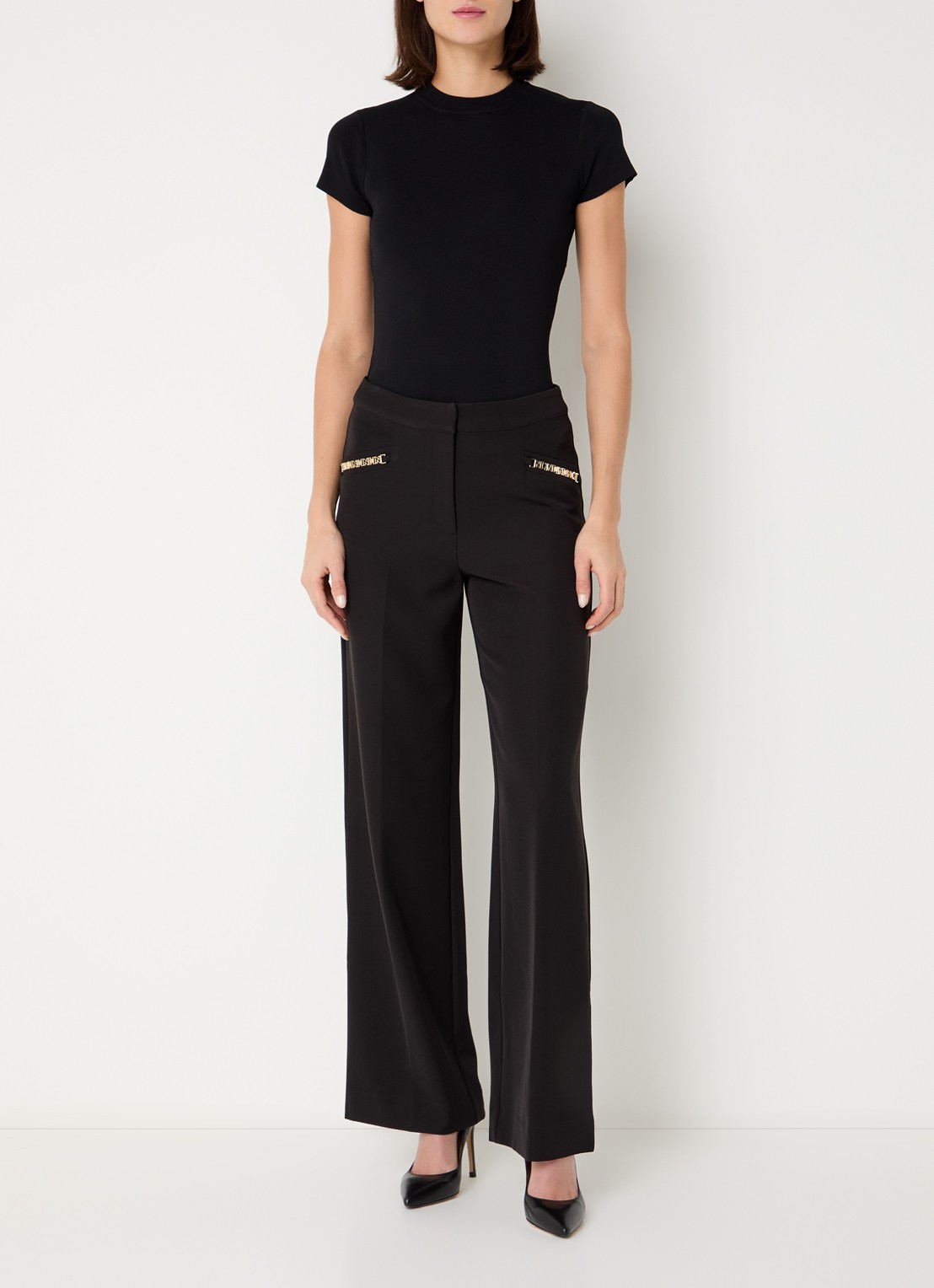 NIKKIE Jofli top met ribstructuur en stretch - voorkant 4 zwart