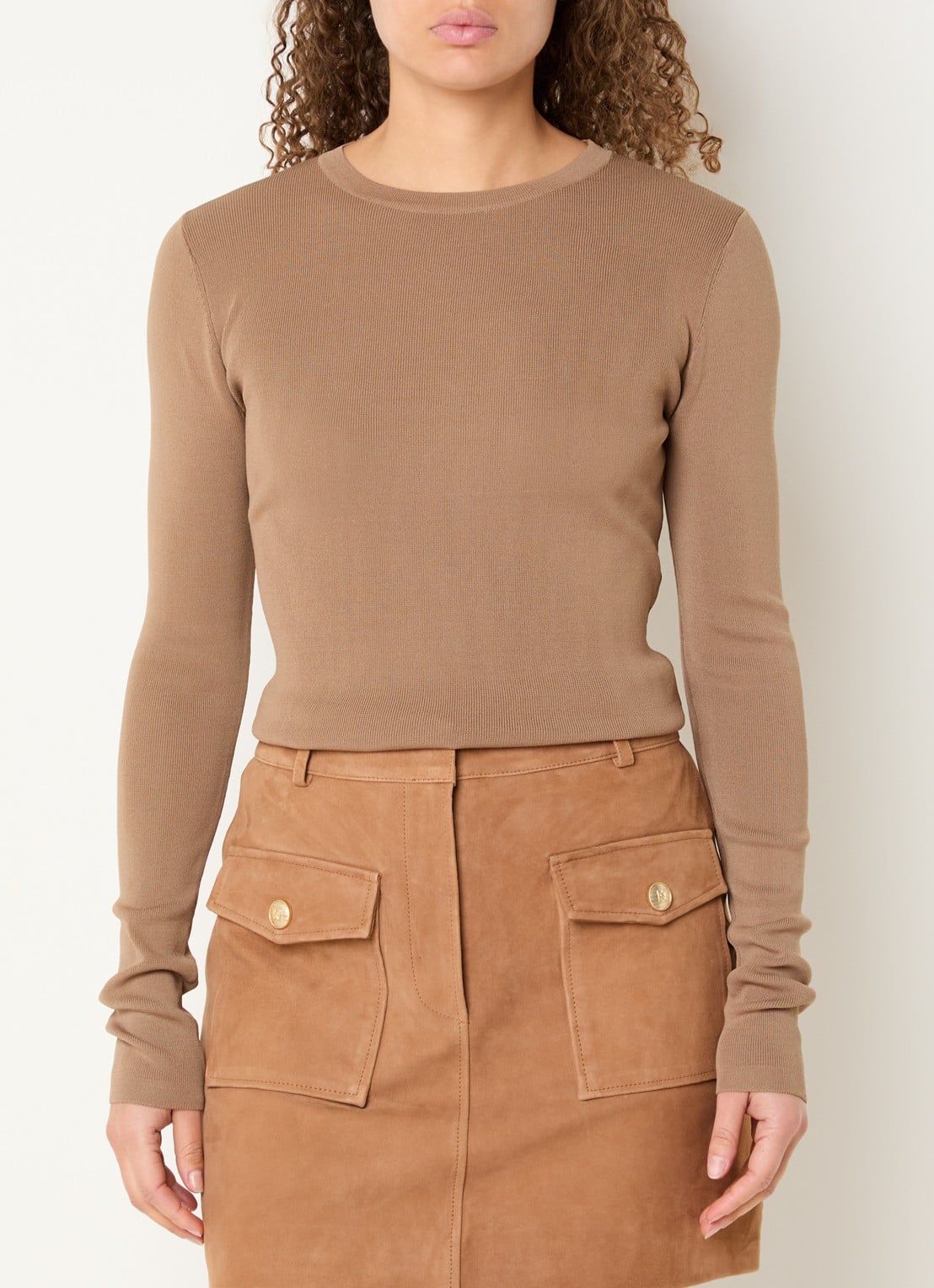 NIKKIE Jolie fijngebreide longsleeve met stretch - detail lichtbruin