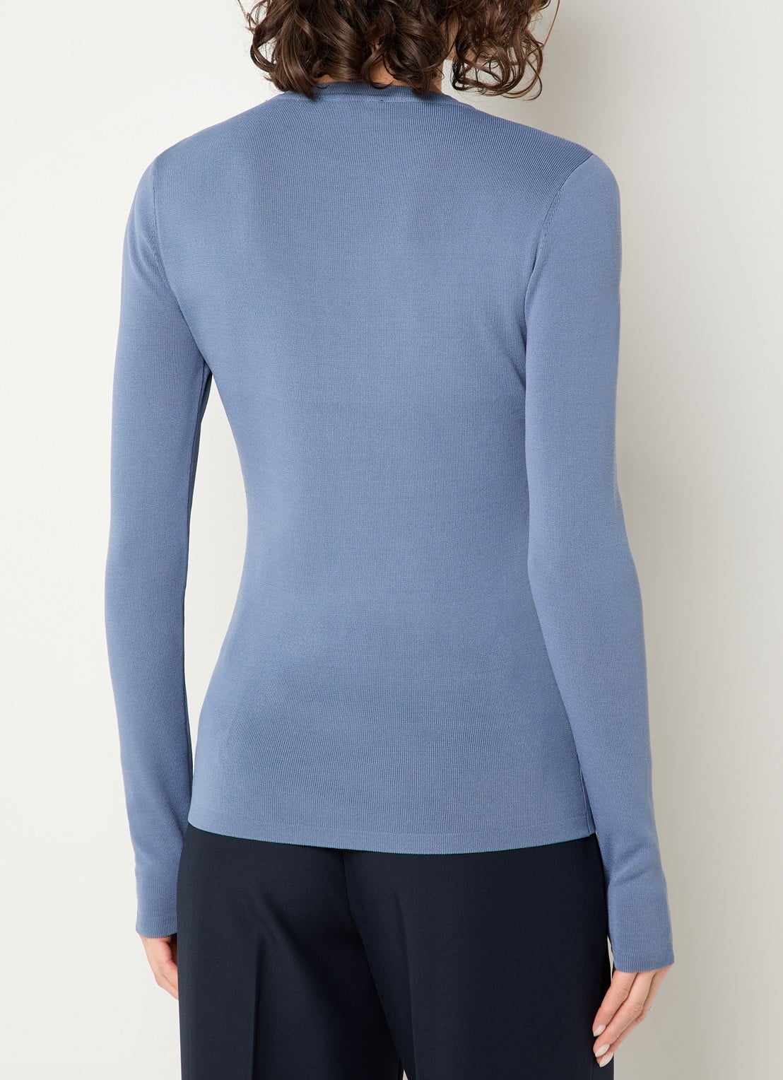 NIKKIE Jolie fijngebreide longsleeve met stretch - achterkant staalblauw