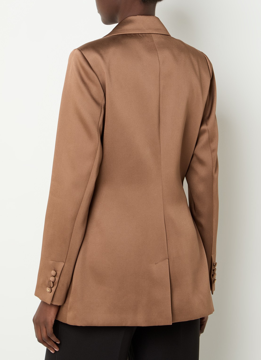 NIKKIE Omahah double-breasted blazer van satijn - achterkant 2 oranjebruin