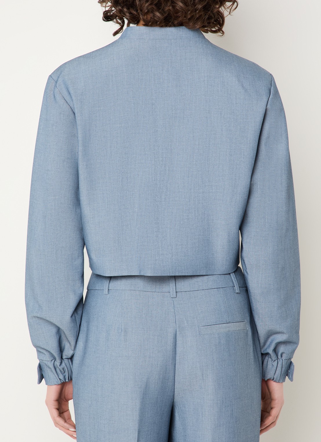 NIKKIE Parisa cropped blazer  - achterkant 2 indigo