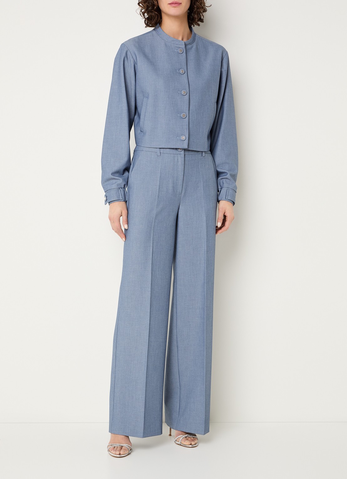 NIKKIE Parisa cropped blazer  - voorkant 4 indigo