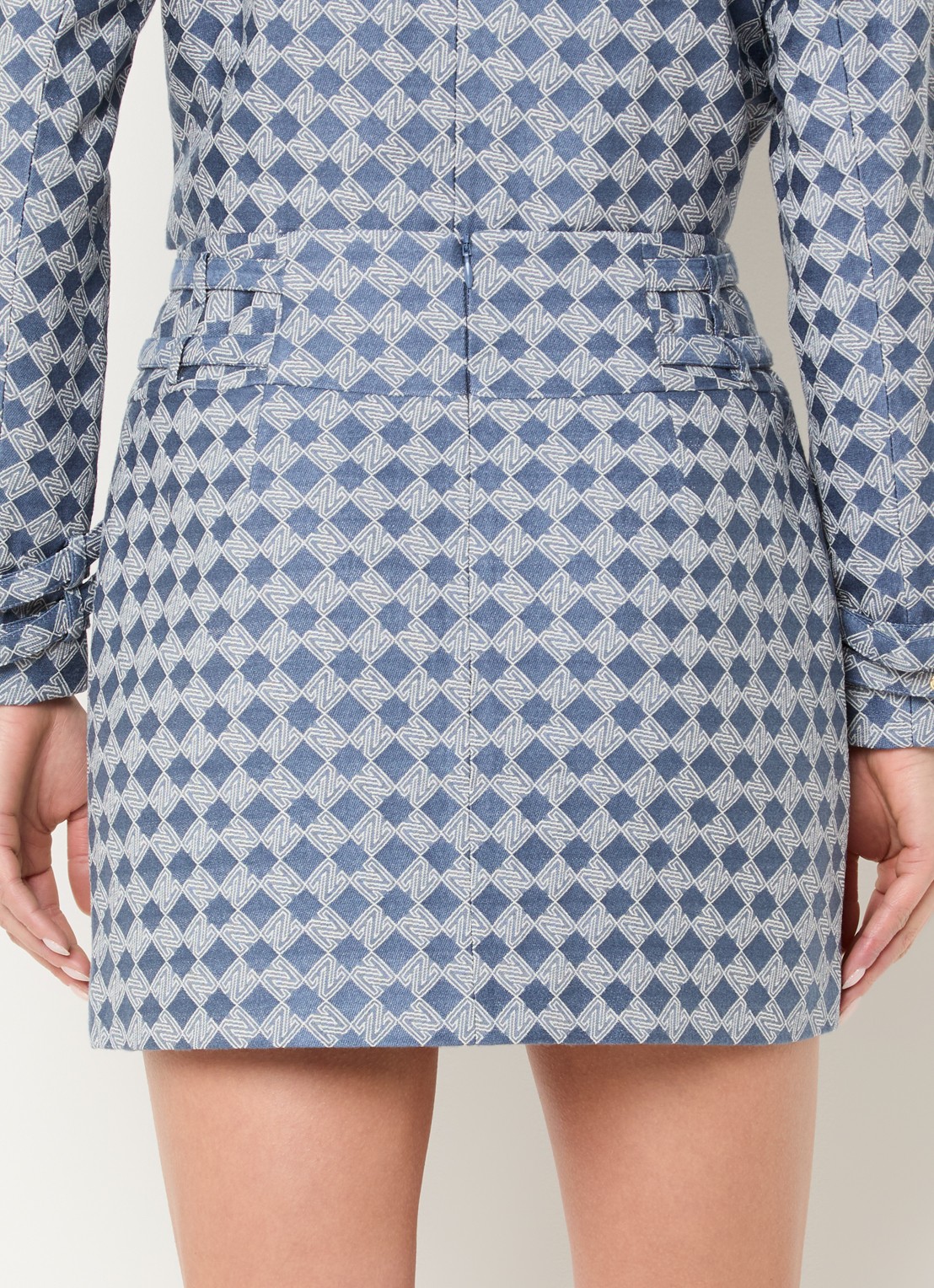 NIKKIE Parole minirok met logoprint - achterkant 3 staalblauw