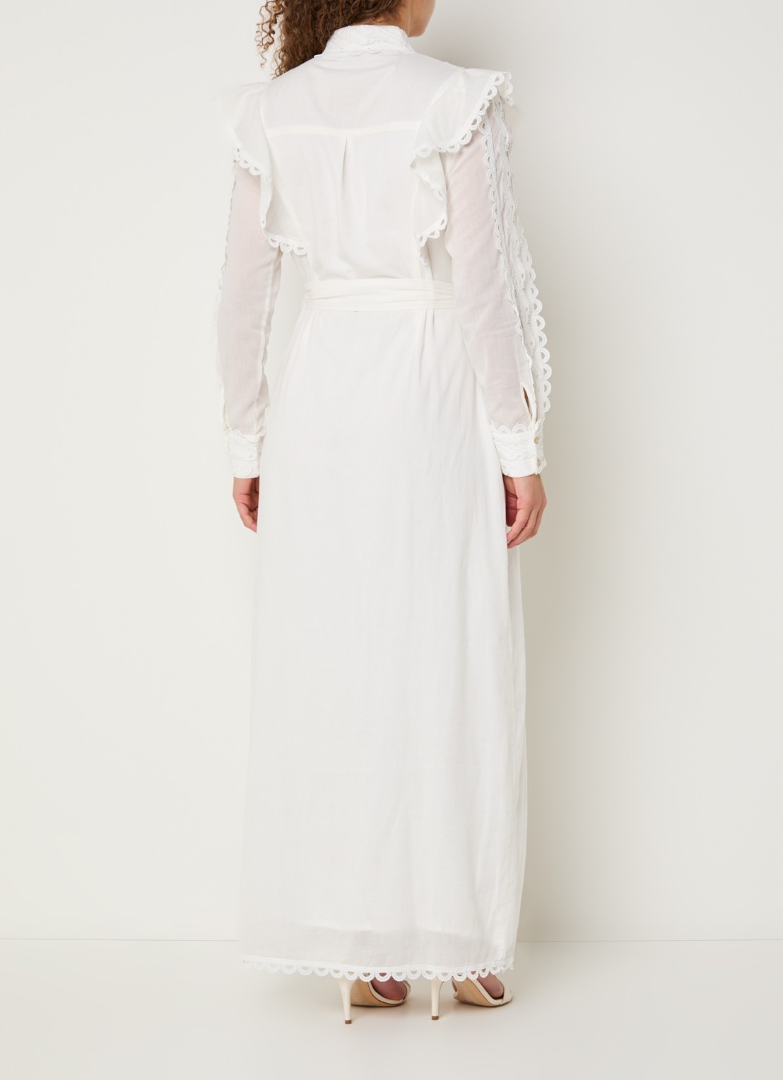 NIKKIE Patna maxi jurk met broderie  - achterkant 4 gebroken wit