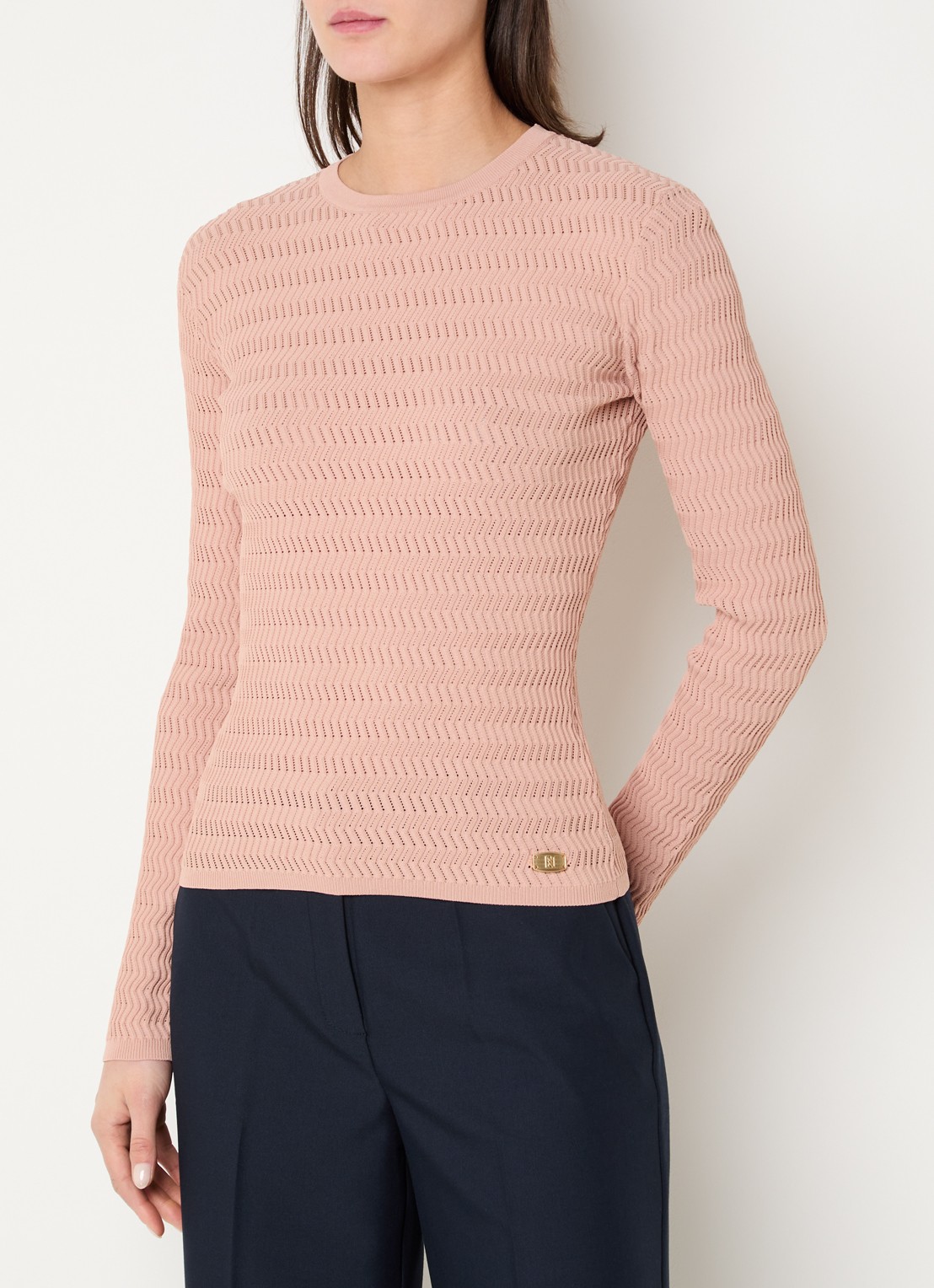 NIKKIE Pilar top met structuur - detail zalmroze
