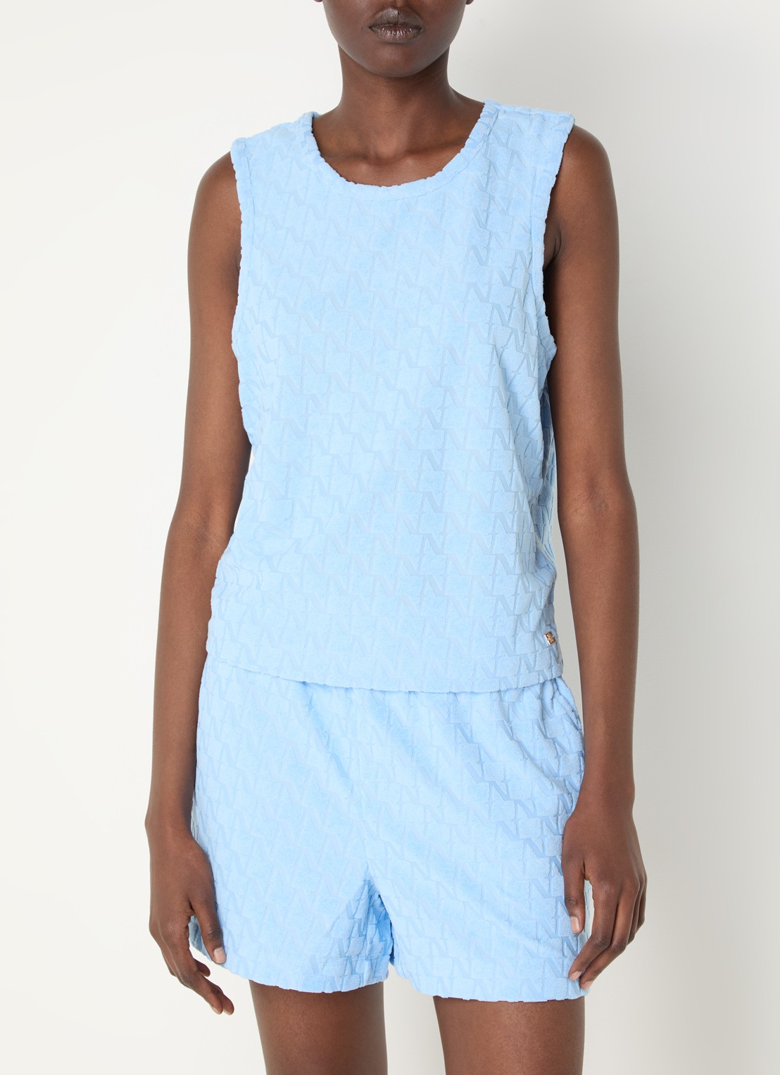 NIKKIE Qea top van badstof - detail 2 blauw