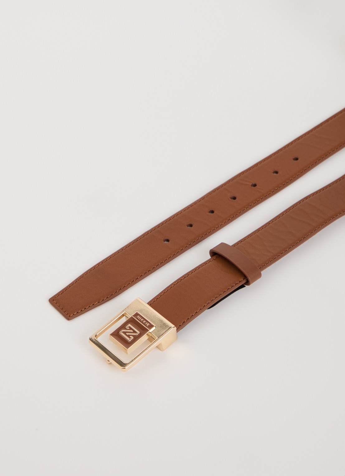 NIKKIE Rafiza riem van leer - detail 2 cognac