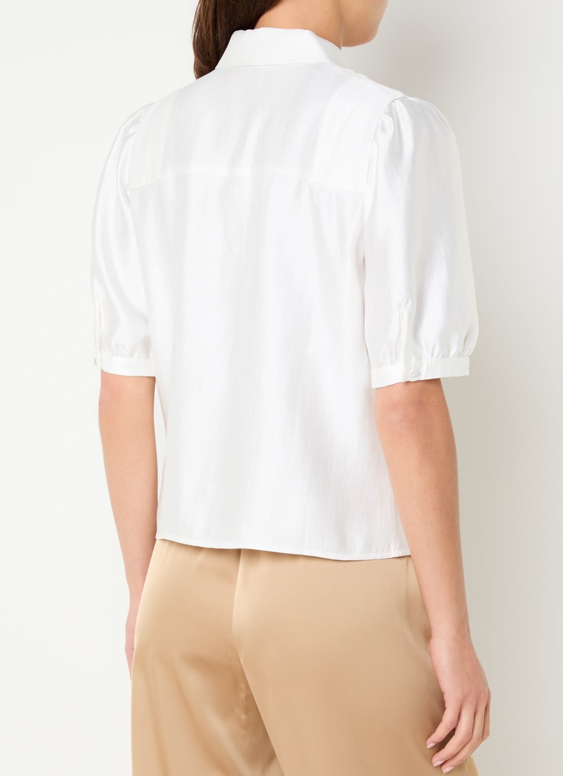 NIKKIE Relizane blouse met plooidetail - achterkant wit