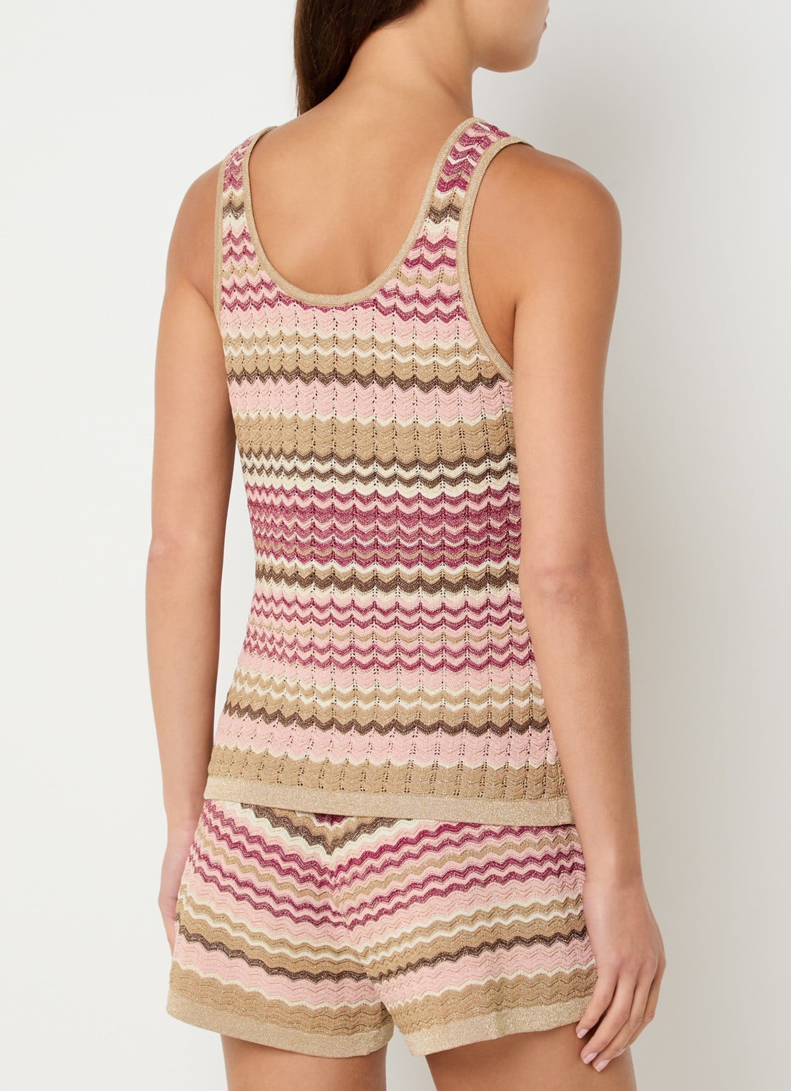 NIKKIE Rio top met metallic finish - achterkant 3 beige